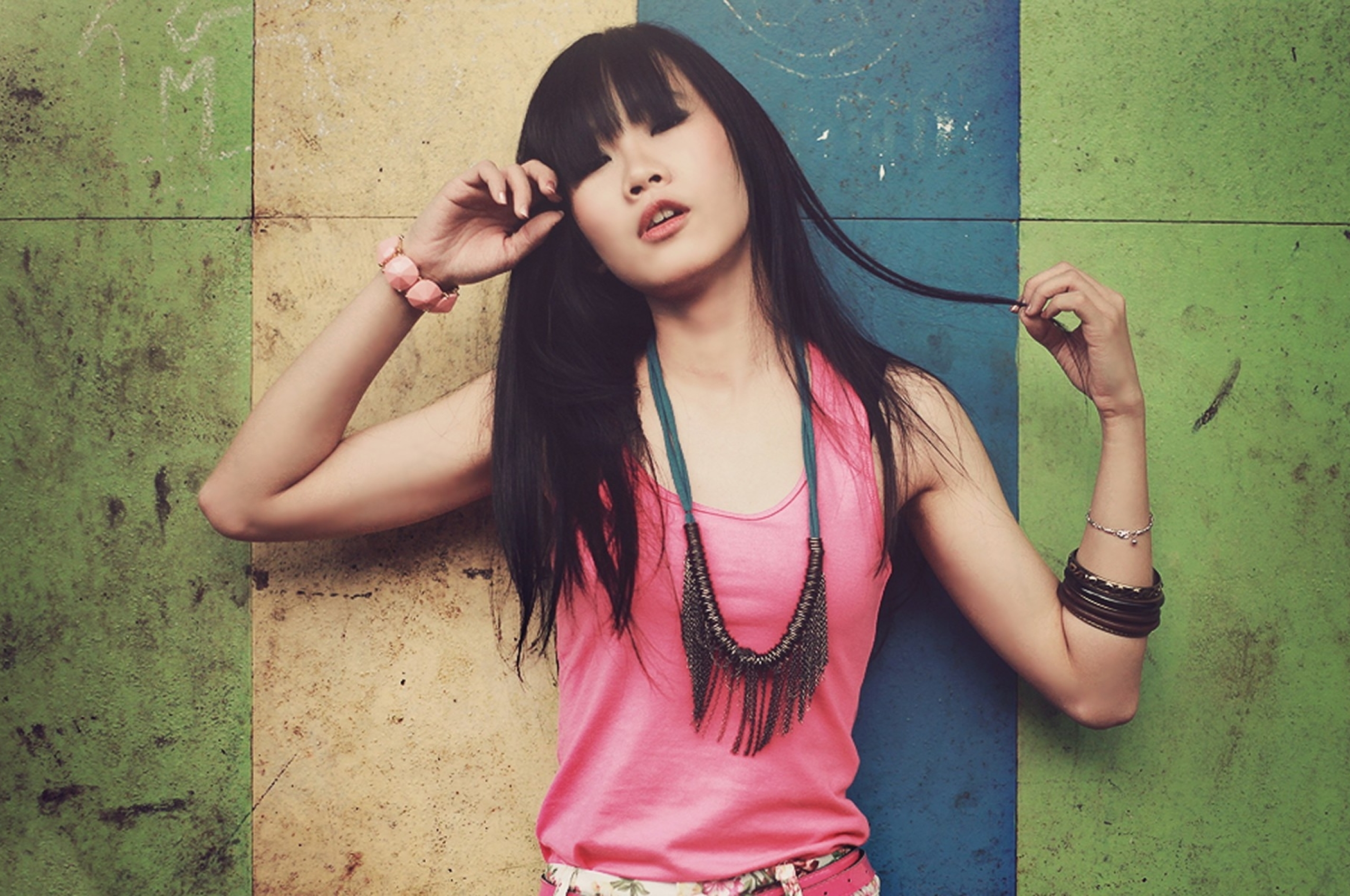 Asian girl singers