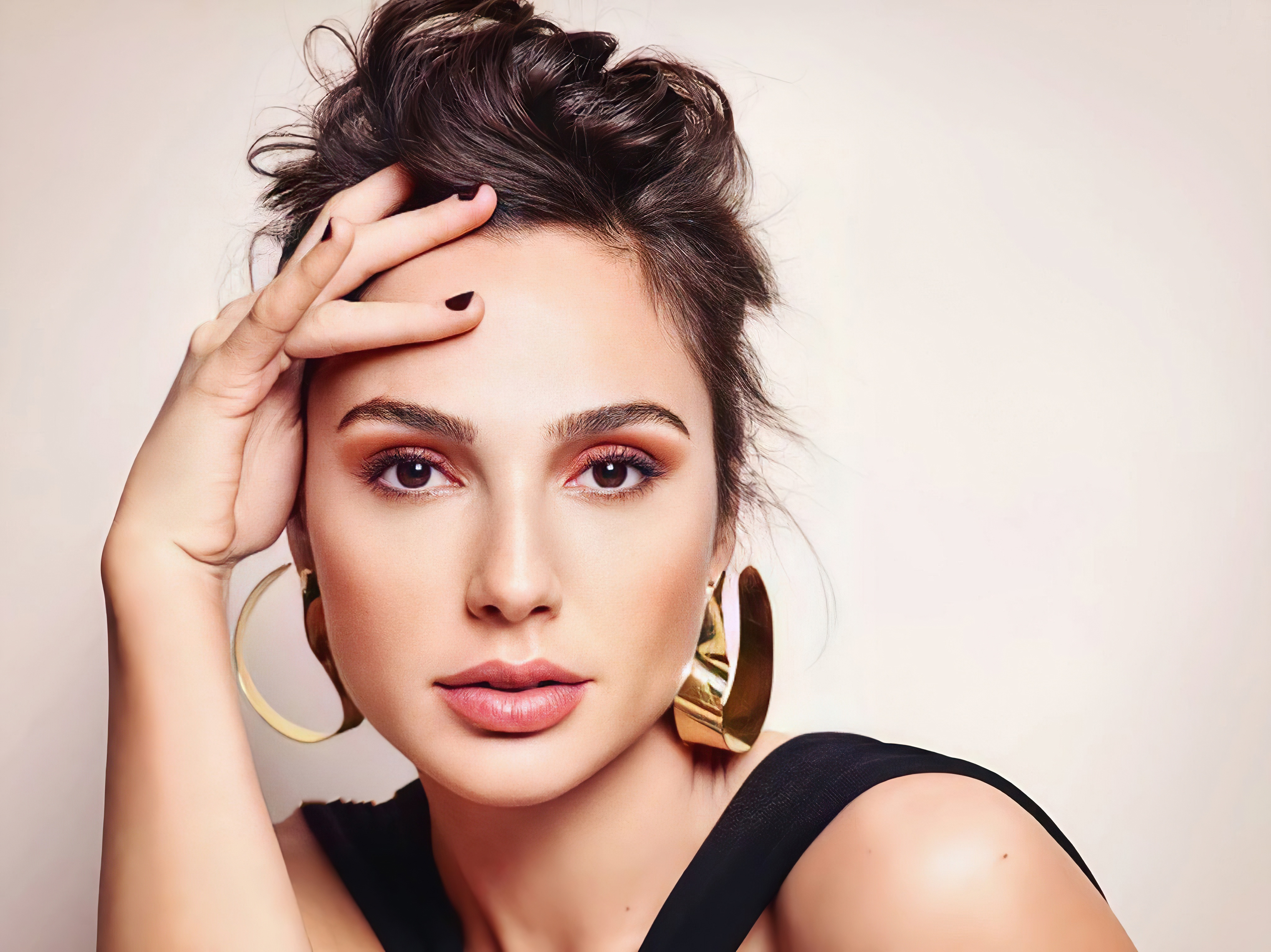 4K Gal Gadot Face 2020 Wallpaper, HD Celebrities 4K Wallpapers, Images,  Photos and Background - Wallpapers Den