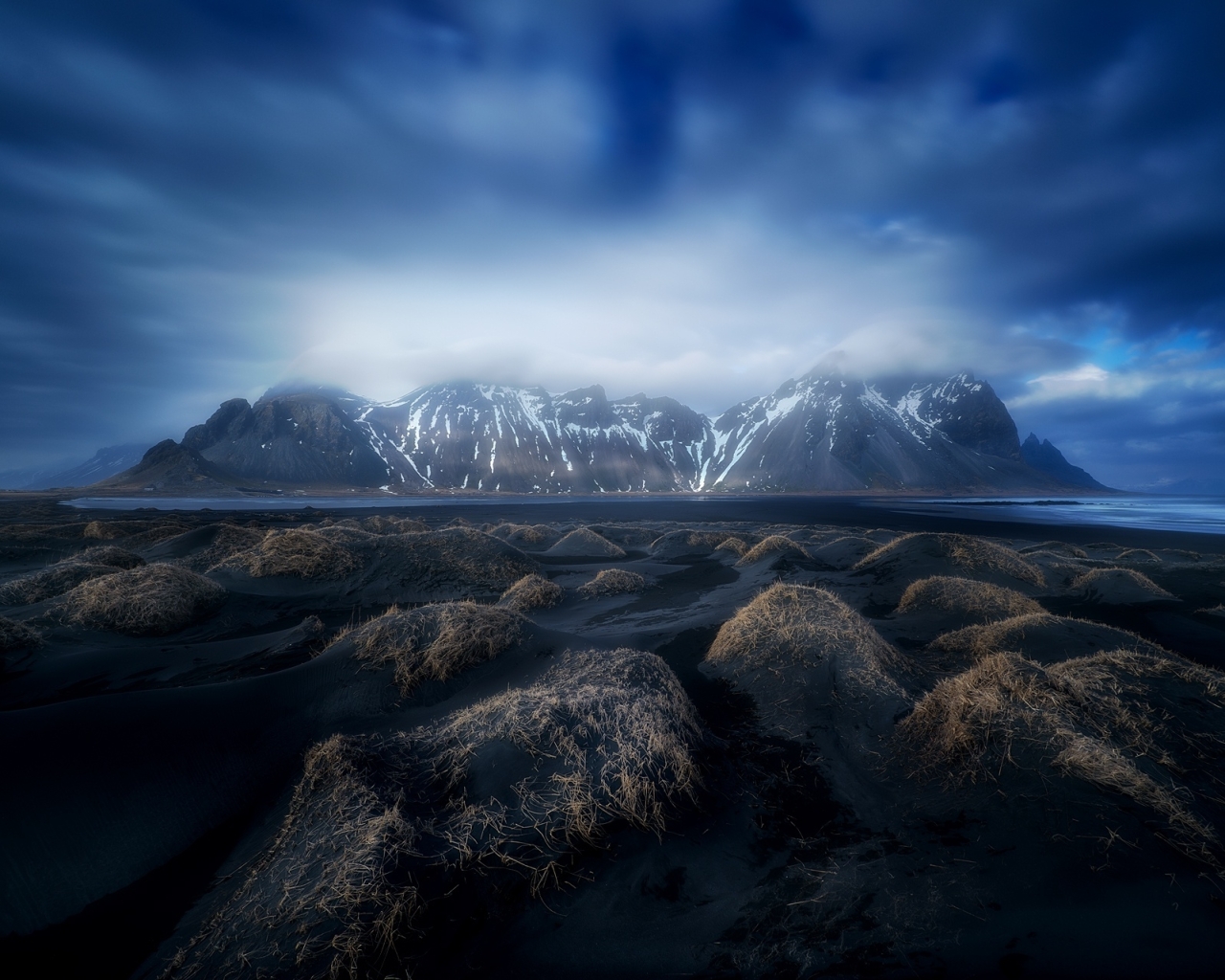 1280x1024 Resolution A Iceland Hd Mountain Photography 1280x1024