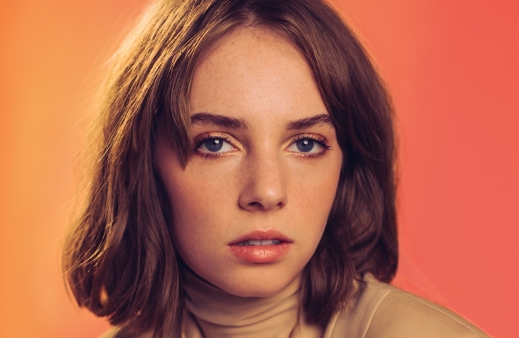 519x338 Actress Maya Hawke 2020 519x338 Resolution Wallpaper, HD ...