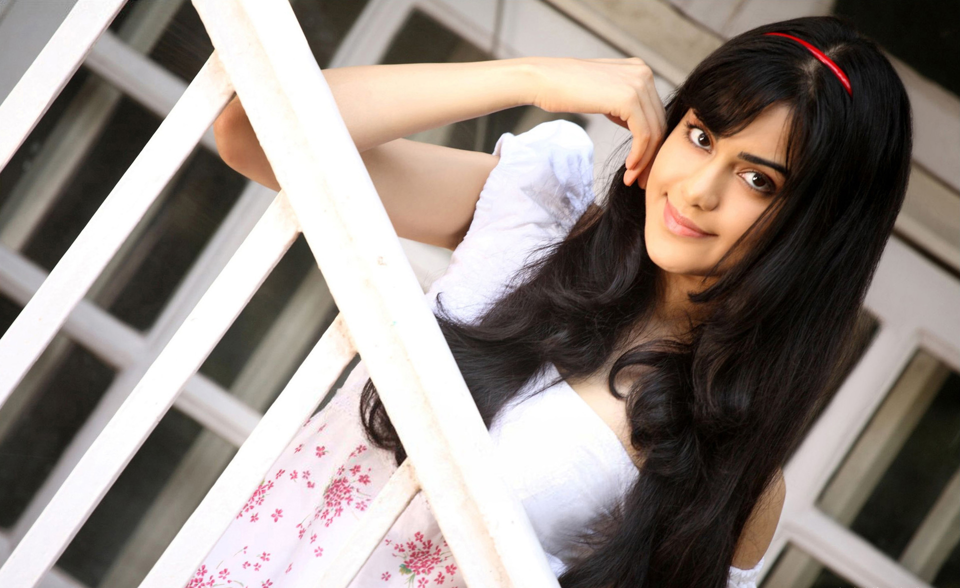 Adah Sharma hd wallpapers Wallpaper, HD Indian Celebrities 4K Wallpapers,  Images, Photos and Background - Wallpapers Den