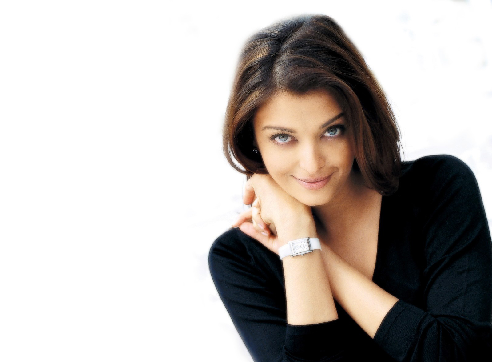 Aishwarya Rai hd wallpapers Wallpaper, HD Indian Celebrities 4K Wallpapers,  Images, Photos and Background - Wallpapers Den