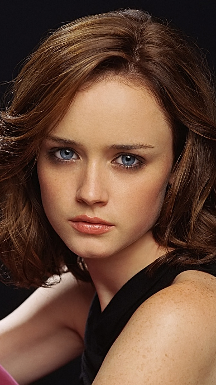 Alexis Bledel Gorgeous Photoshoot Full Hd Wallpaper 