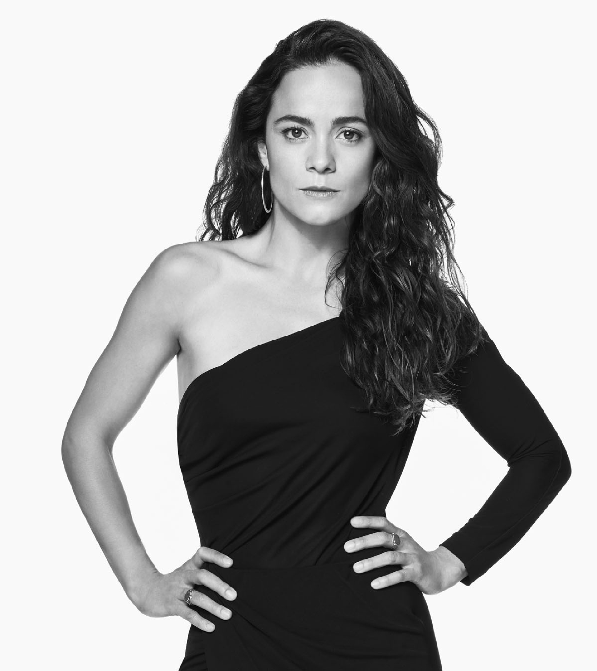 1920x2160 Resolution Alice Braga 2021 1920x2160 Resolution Wallpaper