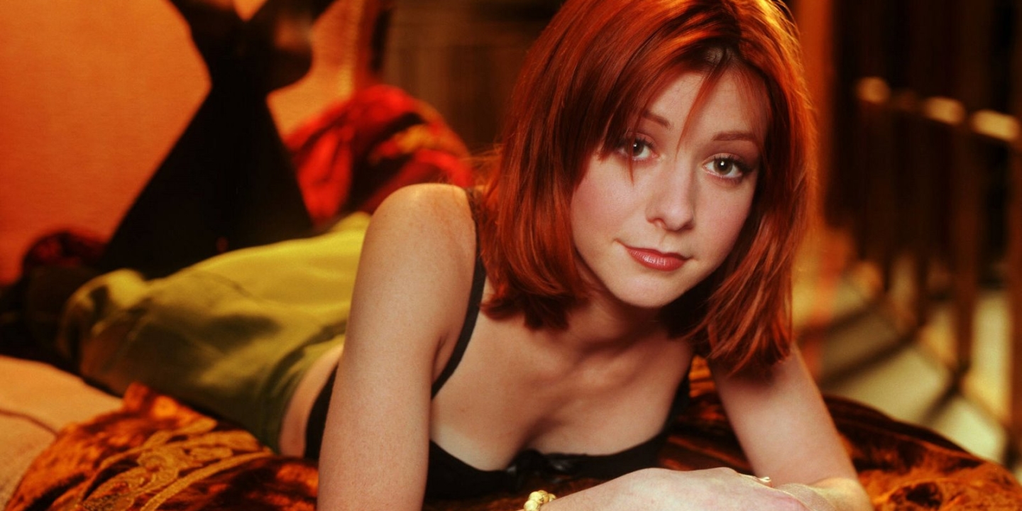 1440x720 Resolution Alyson Hannigan Sexy Hd Pics 1440x720 Resolution Wallpaper Wallpapers Den 0537