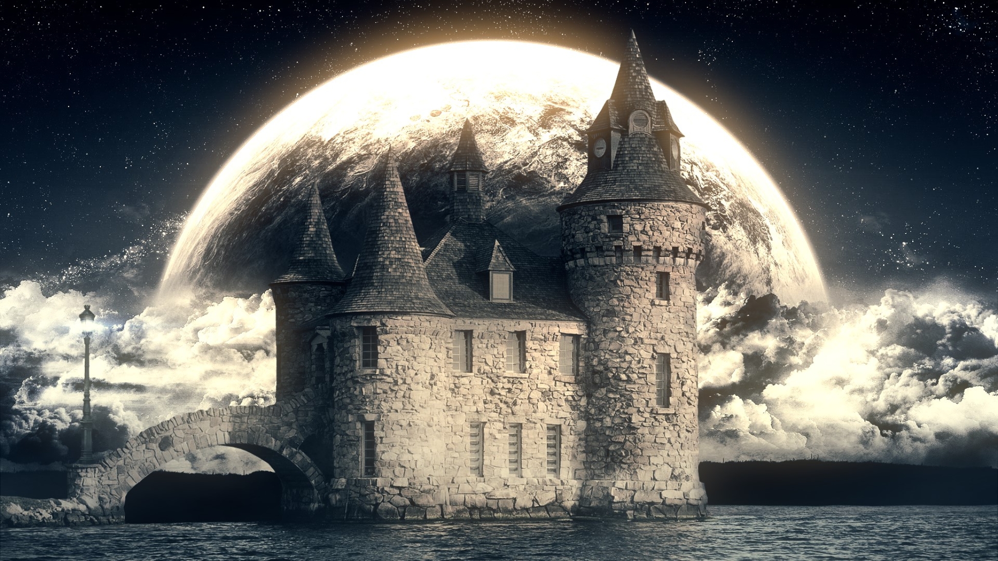 Загадочный замок. Ночь Луна замок Дракулы. Сказочный замок. Мистический замок. Замок ночью.