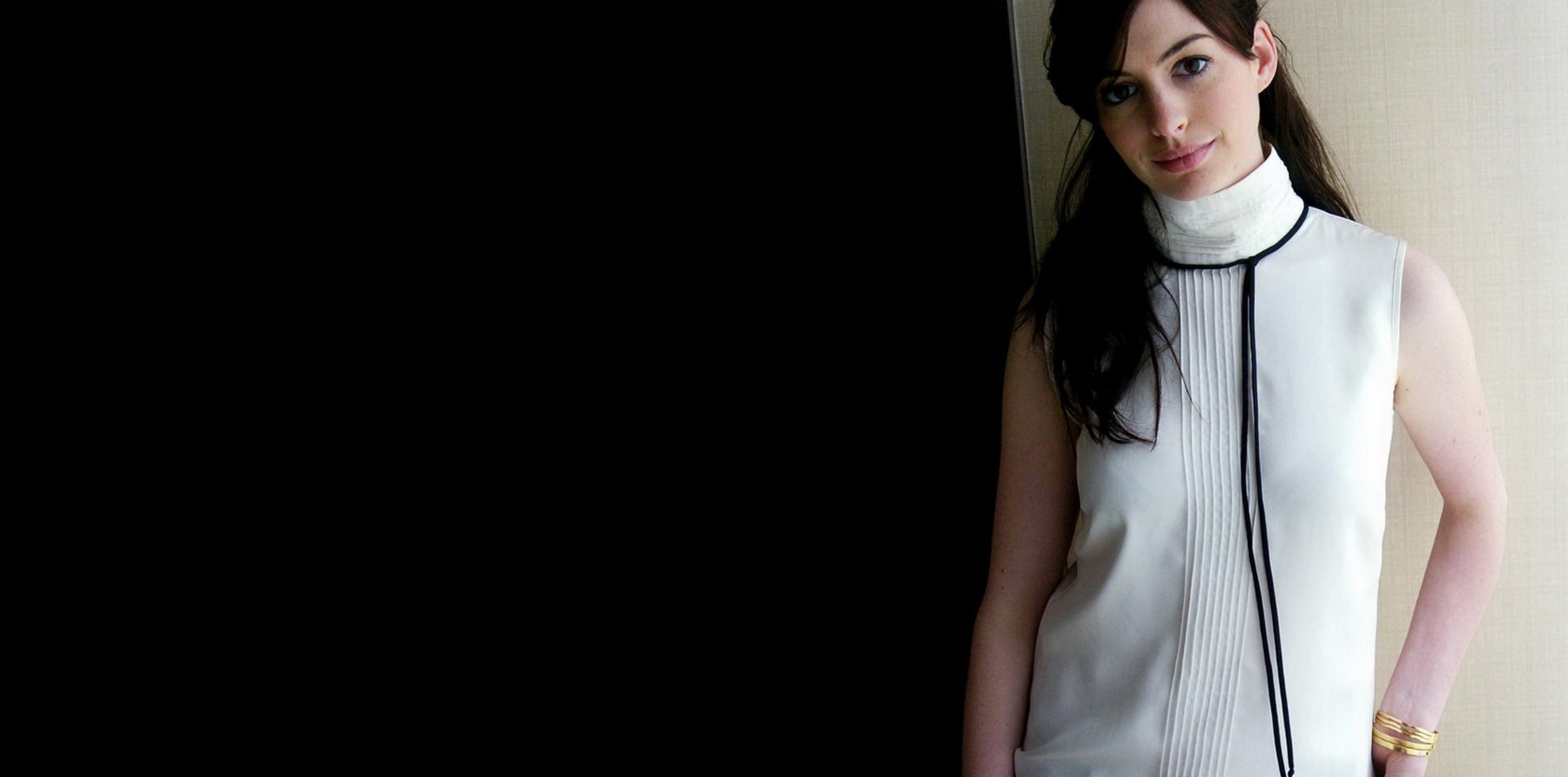 4840x2400 Resolution Anne Hathaway Beautiful Hd Pics 4840x2400 Resolution Wallpaper Wallpapers Den 