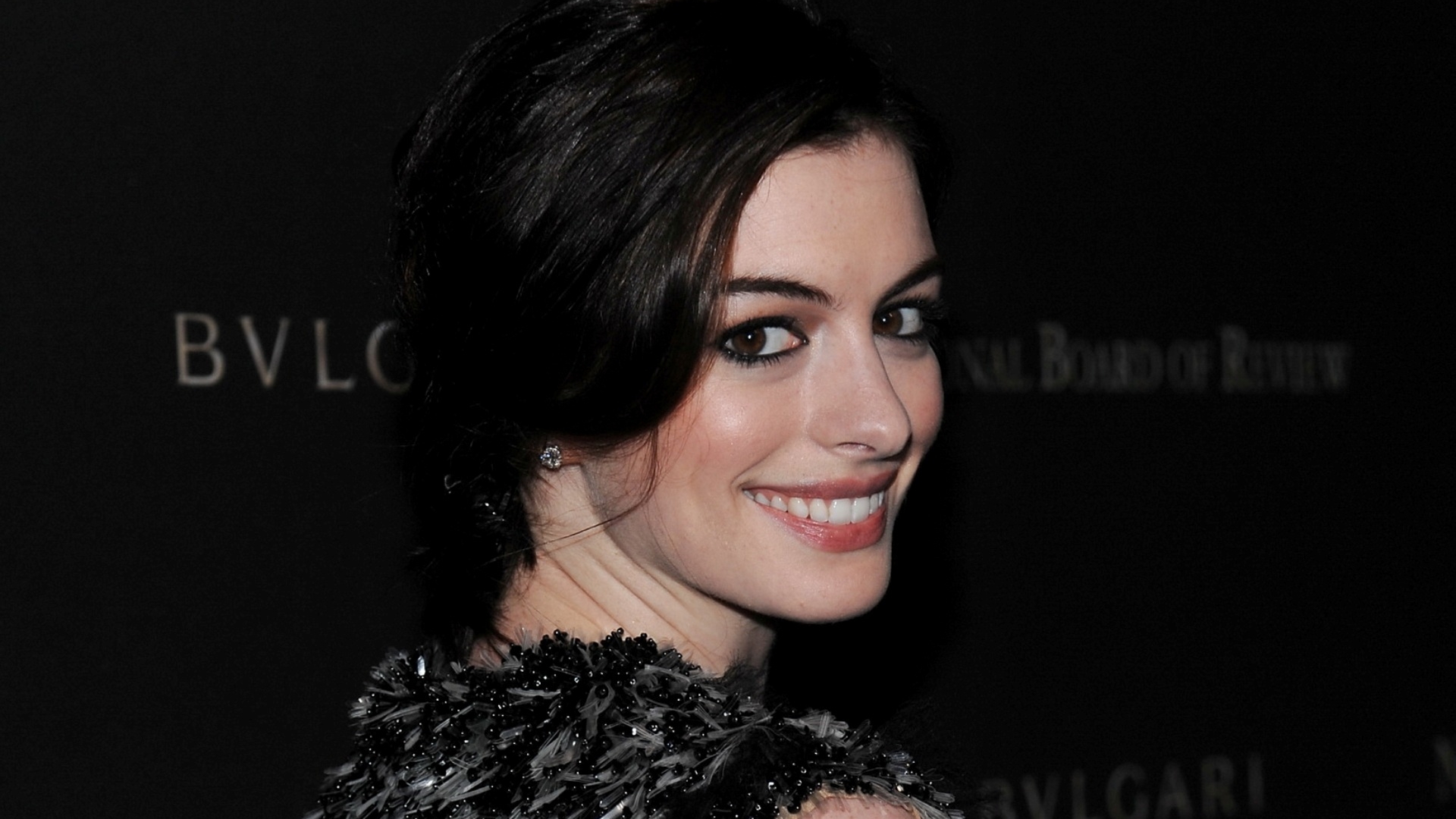 1920x1080 Resolution Anne Hathaway Close Up Wallpapers 1080p Laptop Full Hd Wallpaper