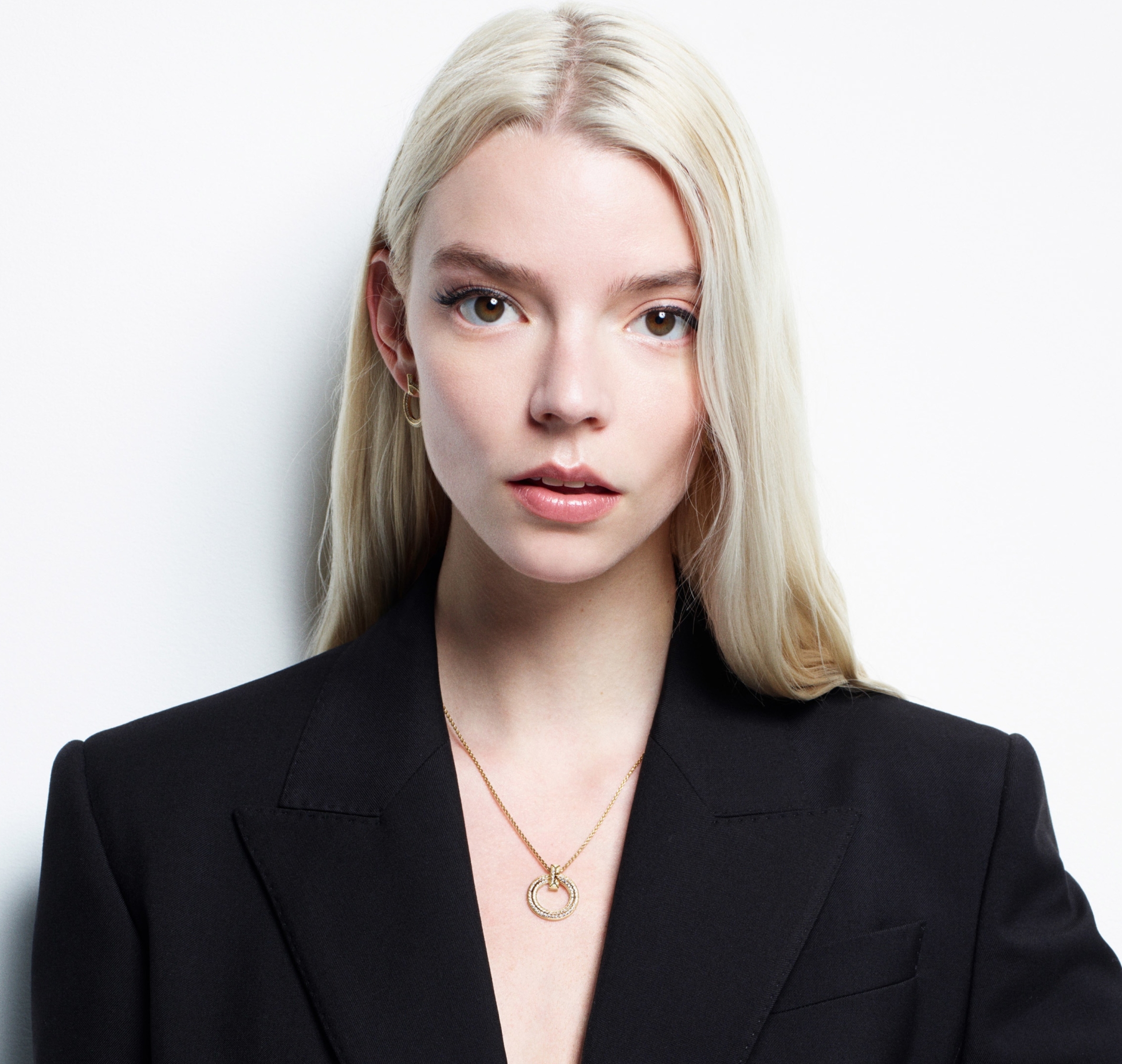 2356x2234 Resolution Anya Taylor-Joy 4k Photoshop 2022 2356x2234 ...