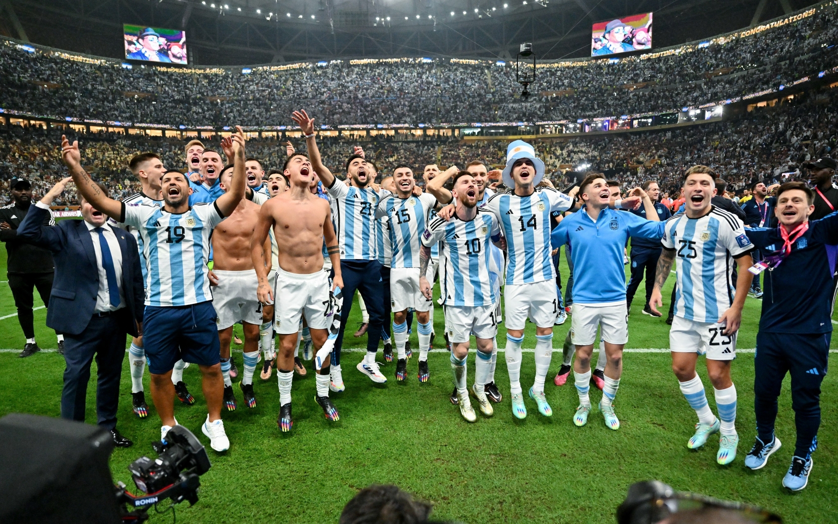 1680x1050 Argentina World Cup 2022 Victory Celebration 1680x1050