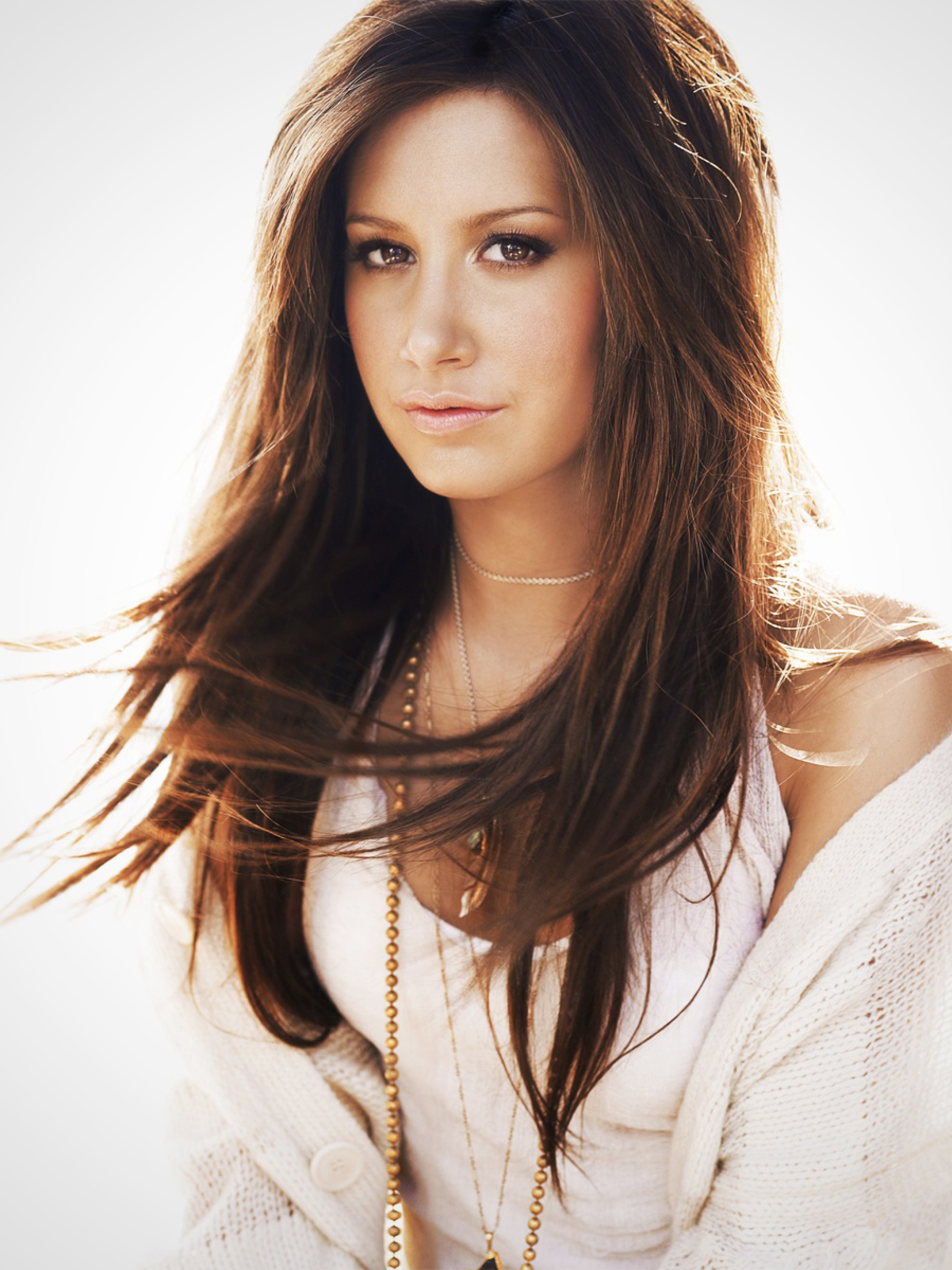 Ashley Tisdale Charming Image Gallery (2048x2732) Resolution Wallpaper.