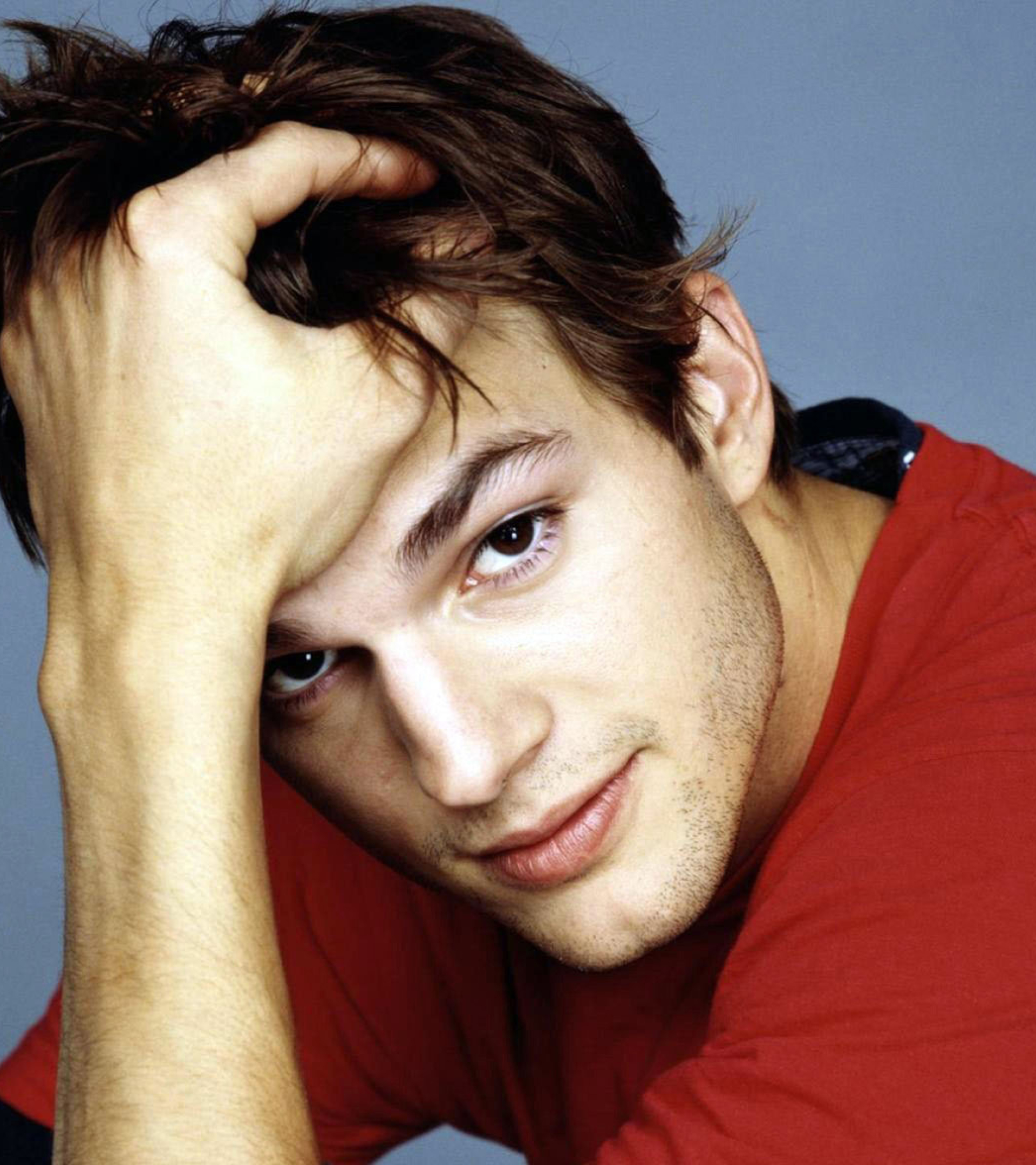 1920x2160 Ashton Kutcher Cool wallpapers 1920x2160 Resolution Wallpaper