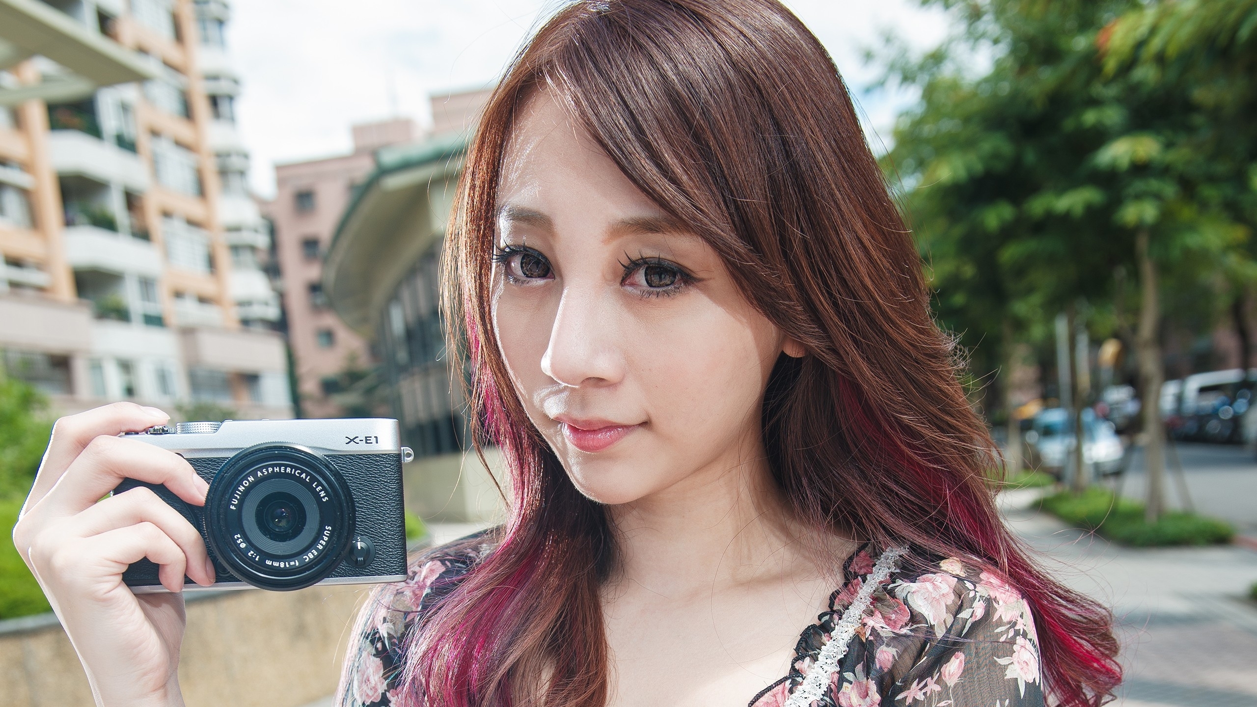 2560x1440 Resolution Asian Girl Camera 1440p Resolution Wallpaper