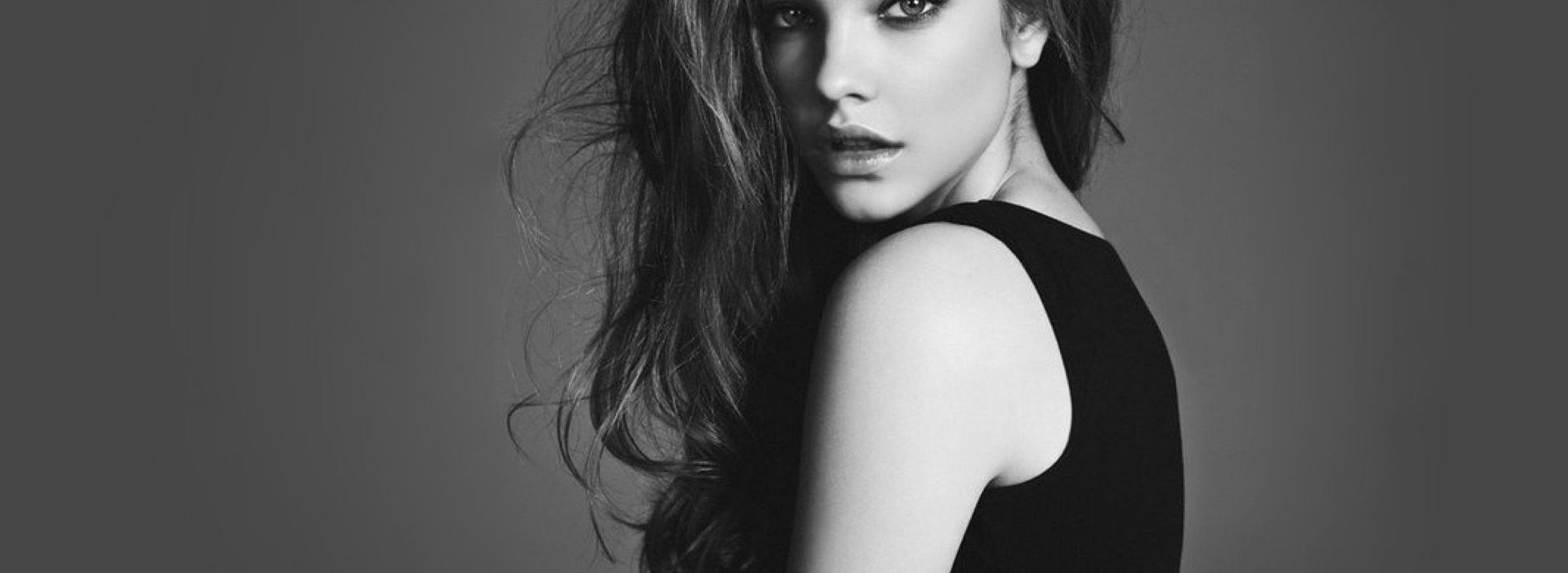 2460x900 Barbara Palvin Black And White Hd Wallpaper 2460x900 Resolution Wallpaper Hd 