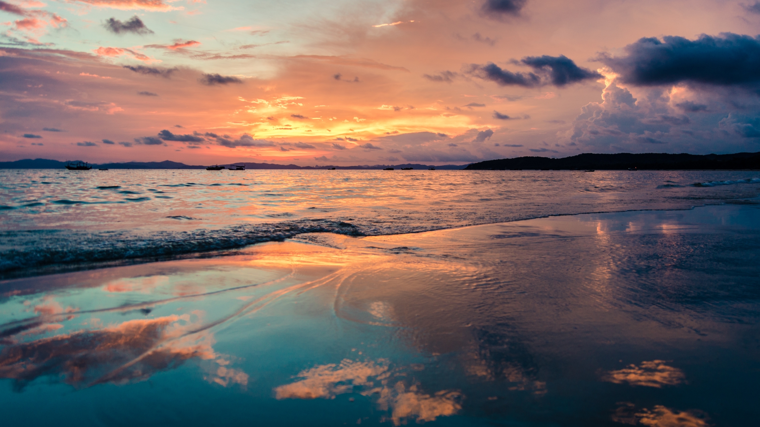 Beach Wave Sunset Scenery 4K Wallpaper iPhone HD Phone 2750f