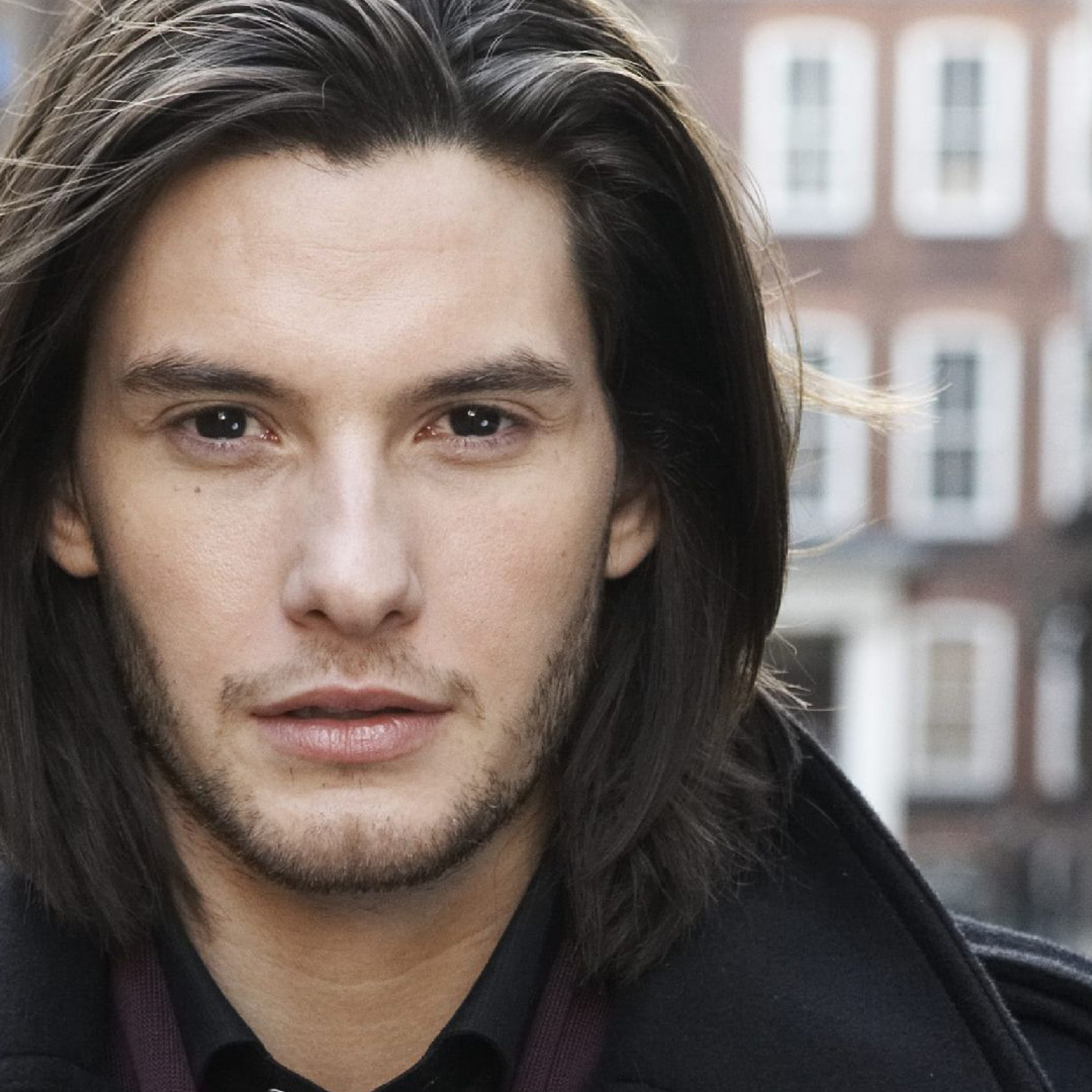 Download Ben Barnes, Actor, Black Hair 1600x1200 Resolution, Full HD