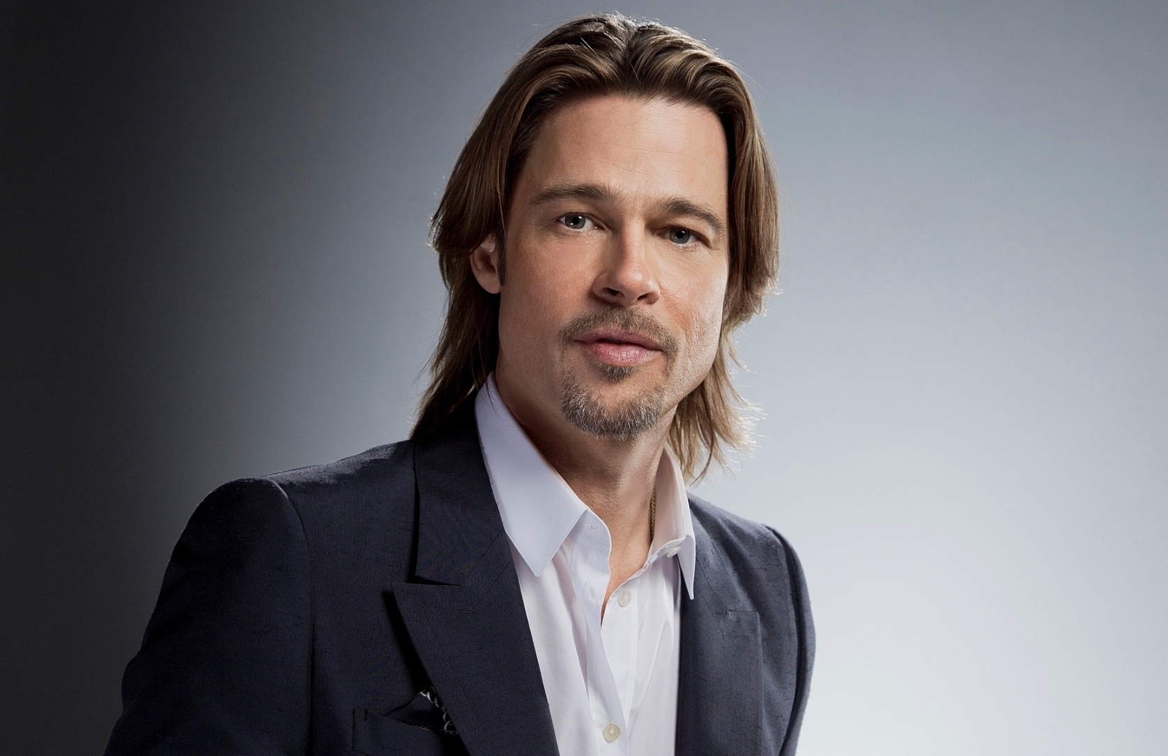 1676x1085 Resolution Brad Pitt Professional look wallpaper 1676x1085 ...