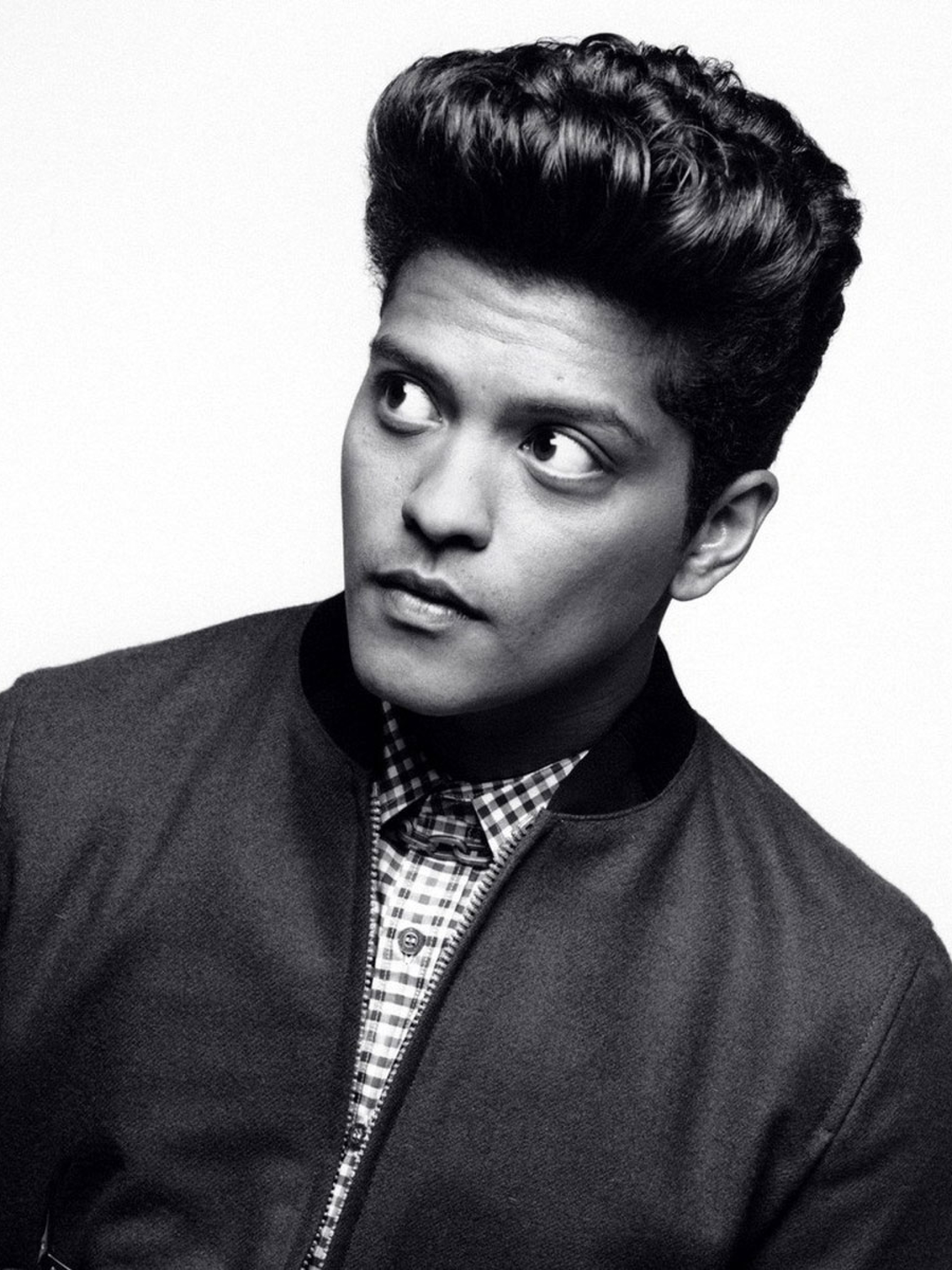 16x2160 Bruno Mars Actor Performance 16x2160 Resolution Wallpaper Hd Man 4k Wallpapers Images Photos And Background Wallpapers Den