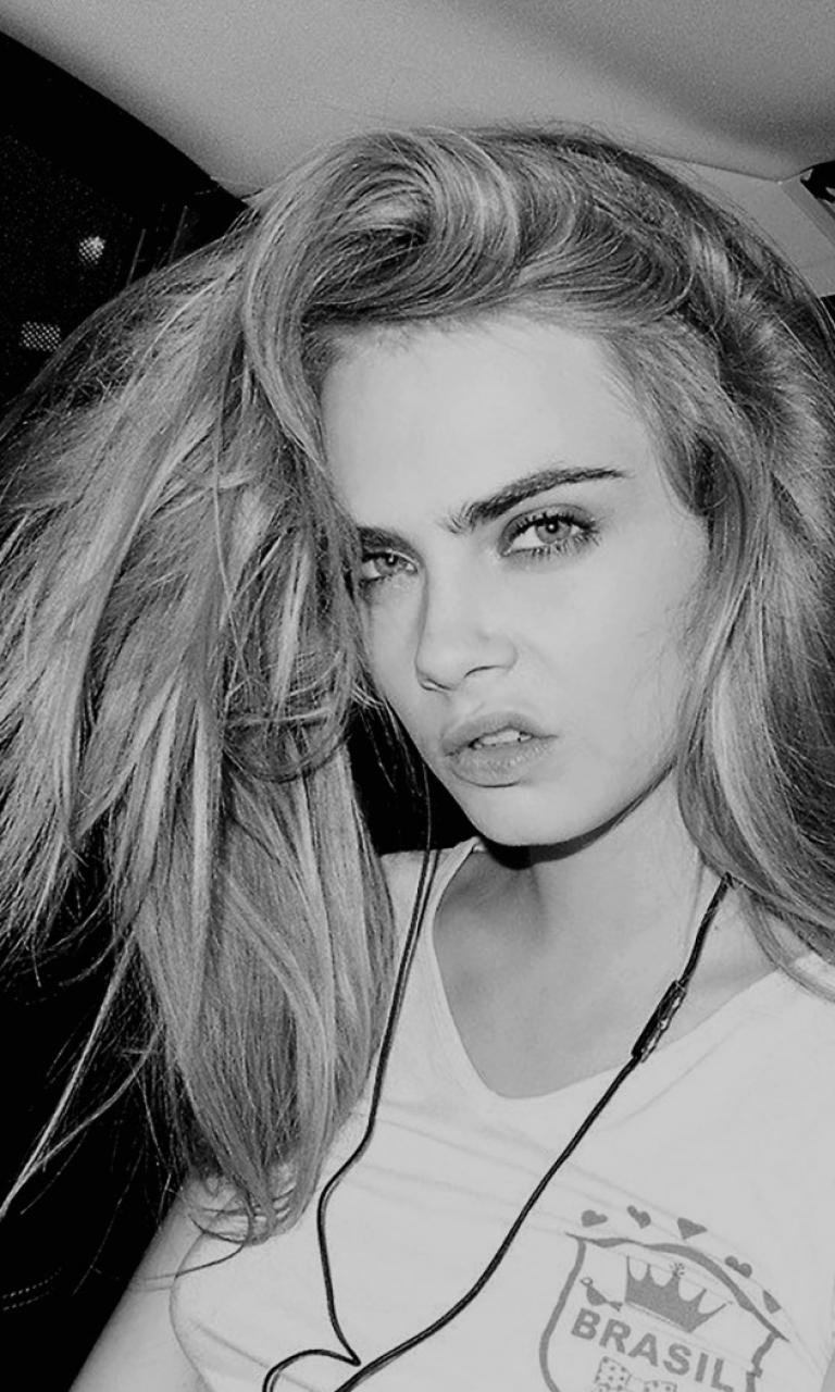 768x1280 Resolution Cara Delevingne White and Black Modeling 768x1280 ...