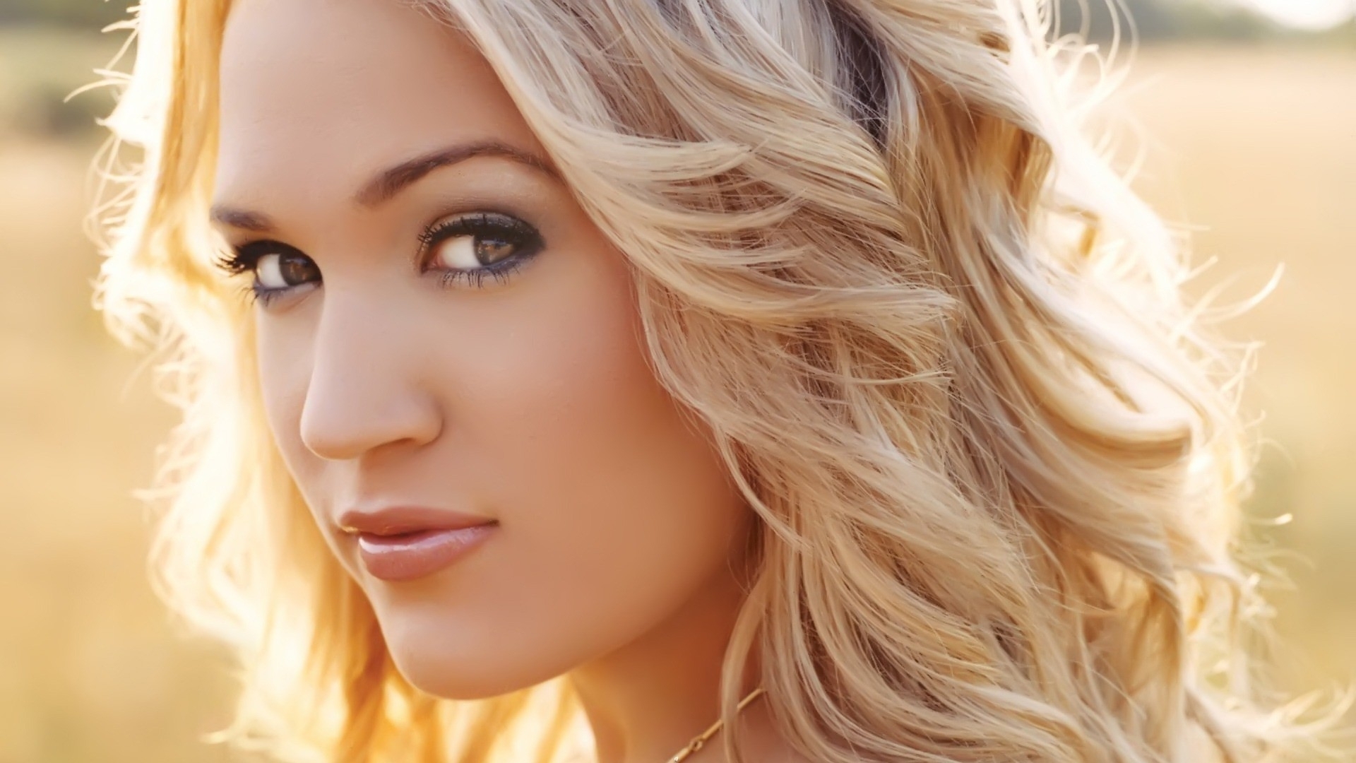 Carrie Underwood Face Blonde Hair Wallpaper Hd Girls 4k