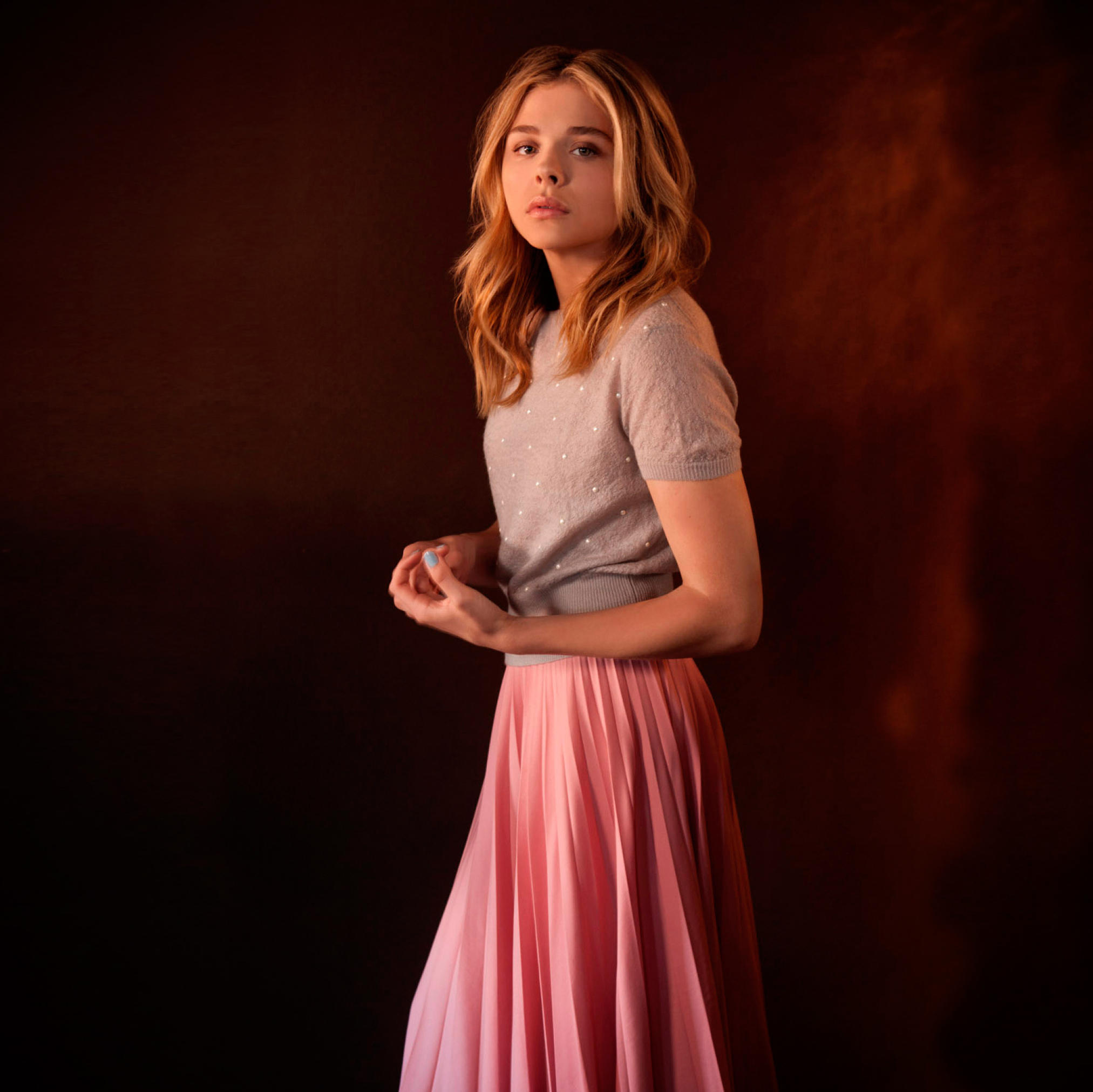 2025x2022 Resolution chloe moretz, photo shoot, actress 2025x2022 ...