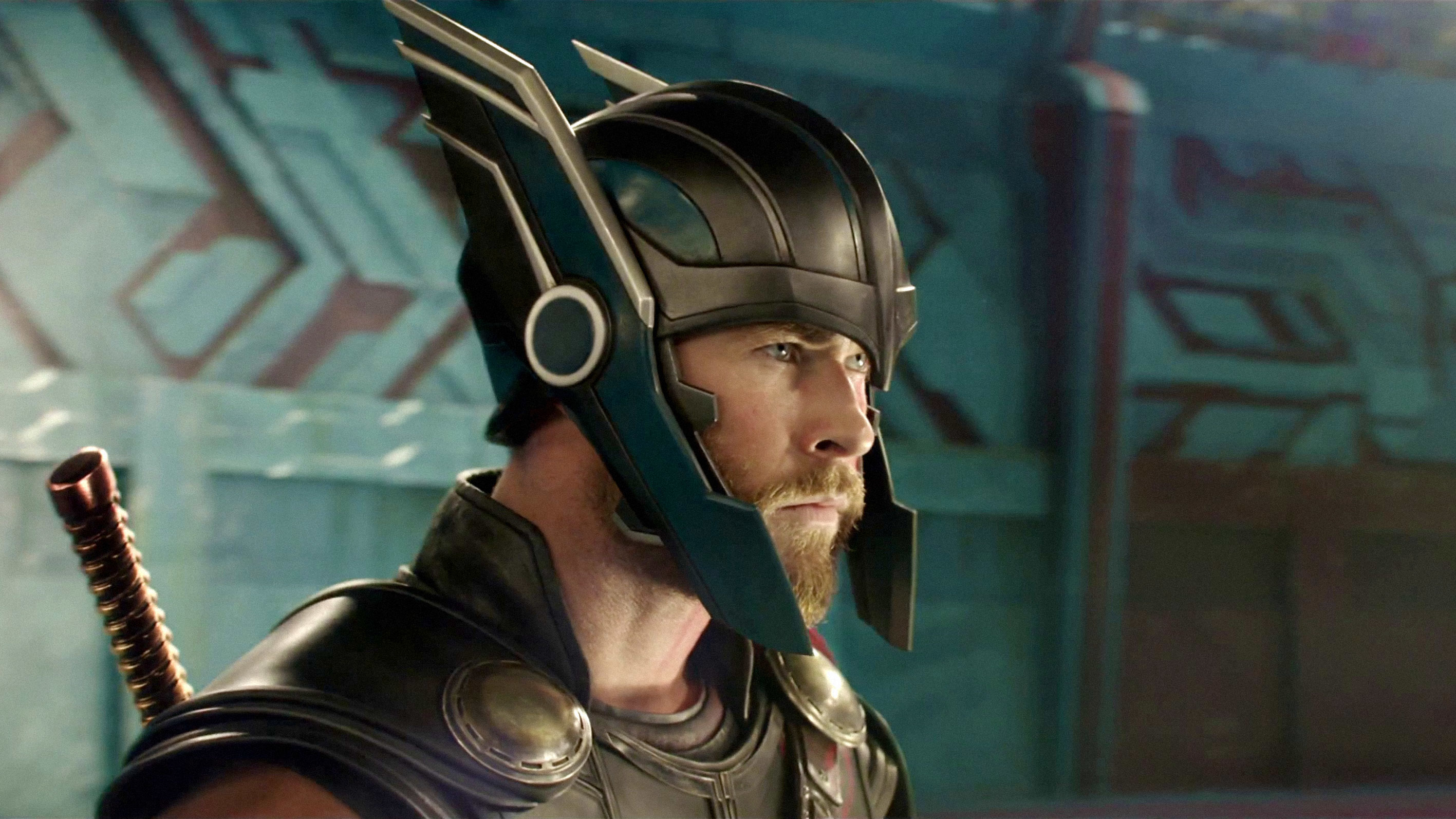 Thor: Ragnarok': How That Mid-Credits Scene Sets Up 'Avengers: Infinity War'