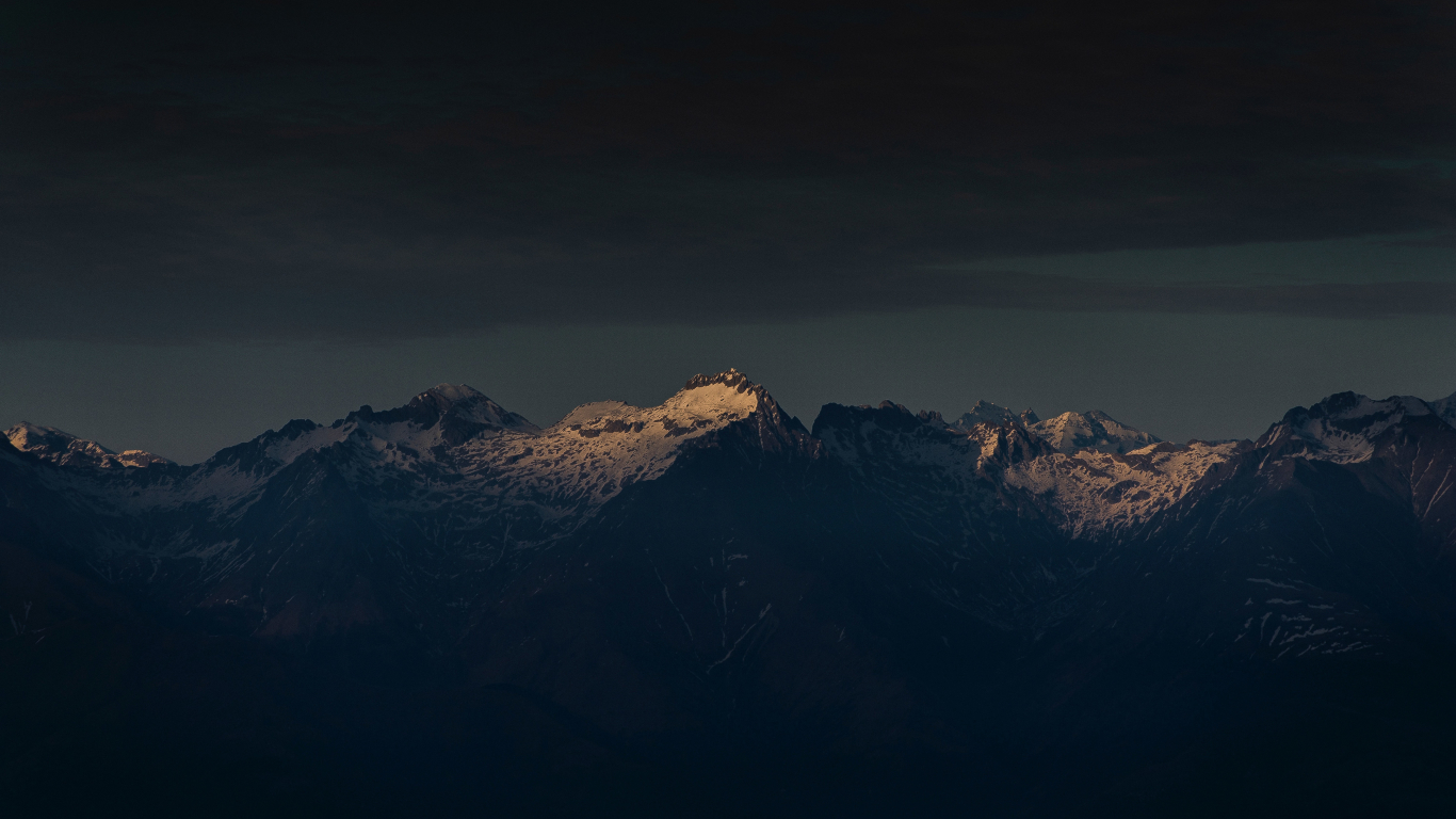 1366X768 Resolution Clean Night Sky And Mountains Peak 1366X768