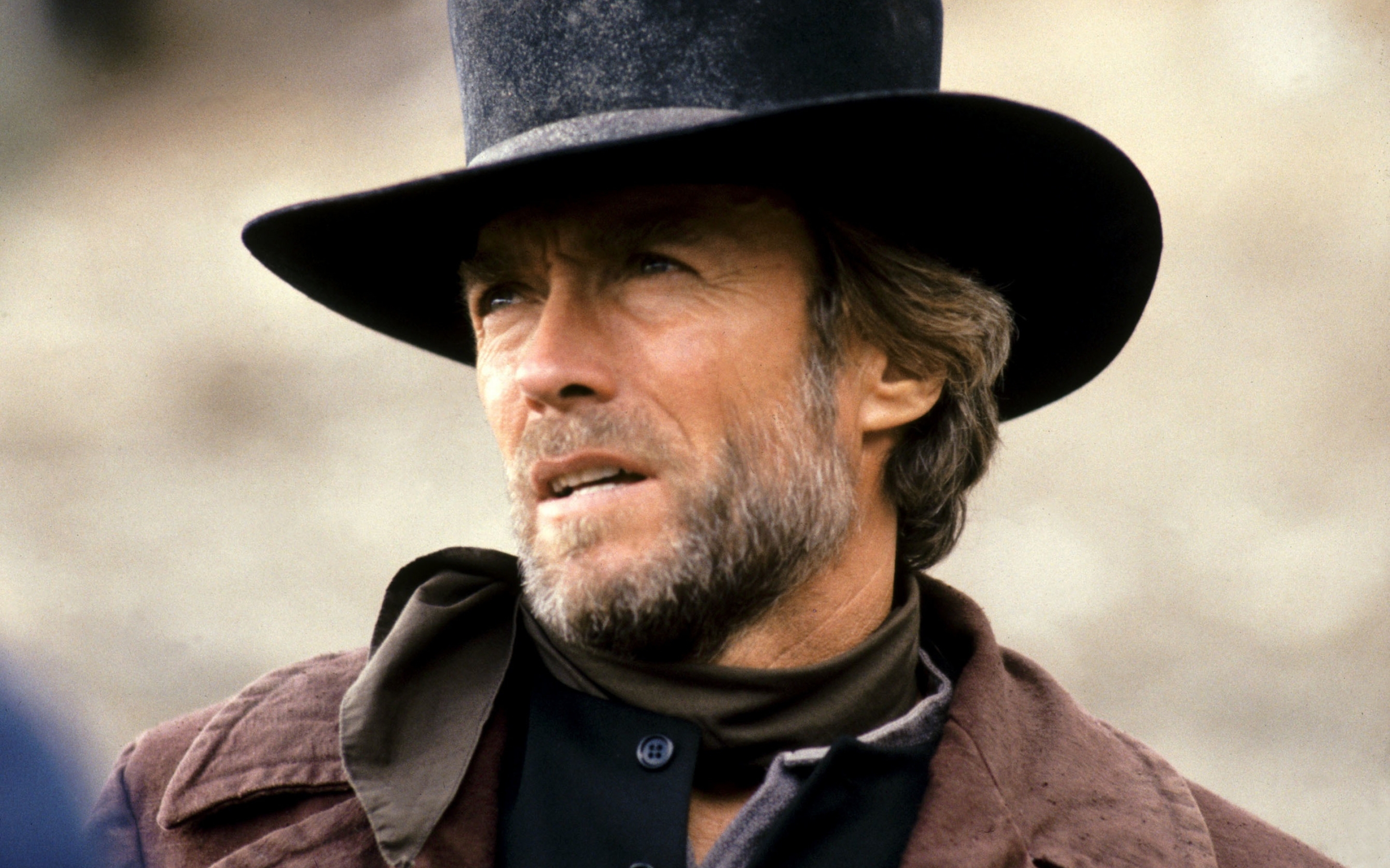 Красивый ковбой. Клинт Иствуд. Клинт Иствуд 1985. Клинт Иствуд 2022. Клинт Иствуд фото.