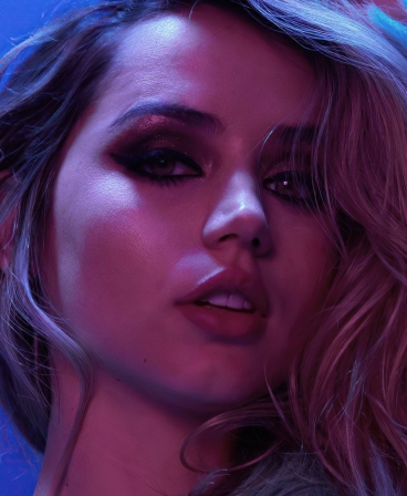 368x448 Resolution Cuban Actress Ana de Armas 368x448 Resolution