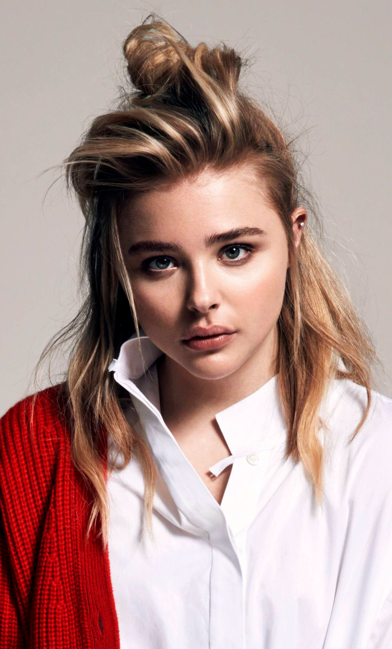 1280x2120 Cute Chloe Grace Moretz iPhone 6 plus Wallpaper, HD Celebrities  4K Wallpapers, Images, Photos and Background - Wallpapers Den