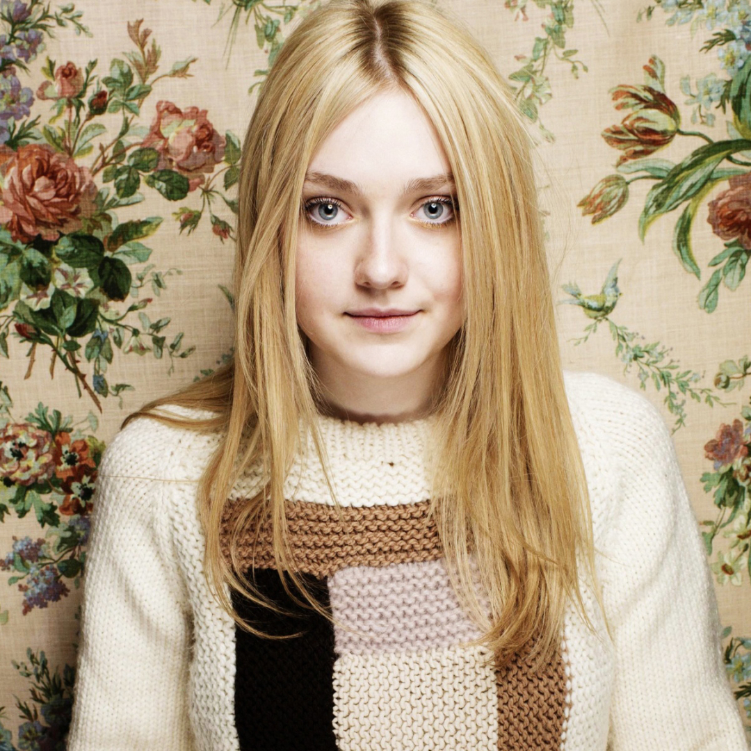 X Dakota Fanning Hd Wallpaper X Resolution Wallpaper Hd Celebrities K