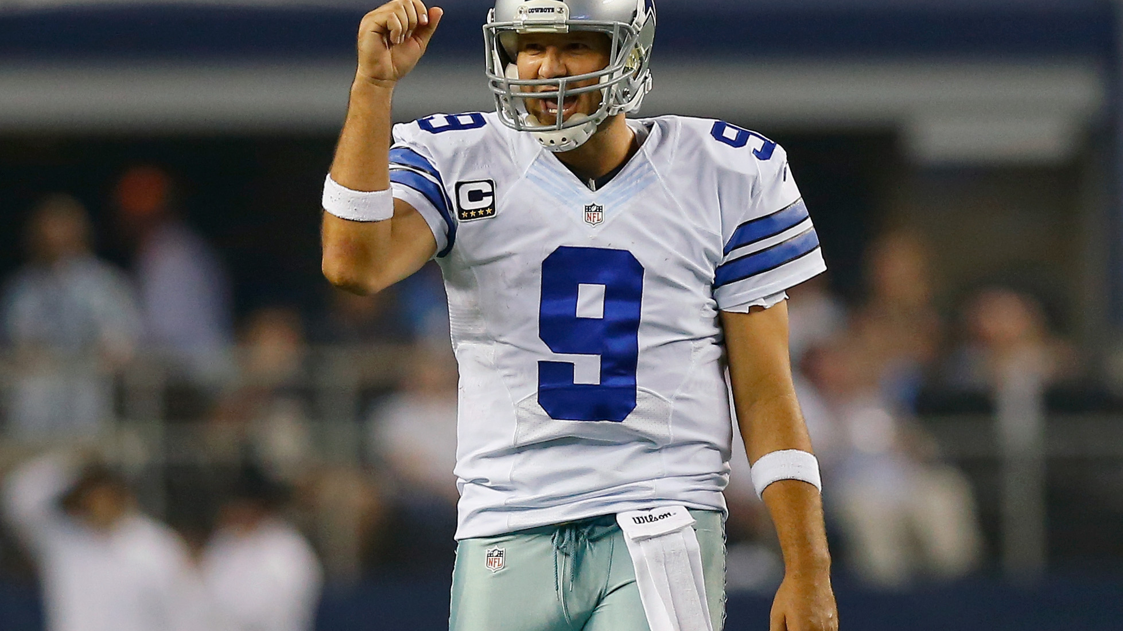 44 Dallas Cowboys Tony Romo , Creative Dallas Cowboys HD wallpaper