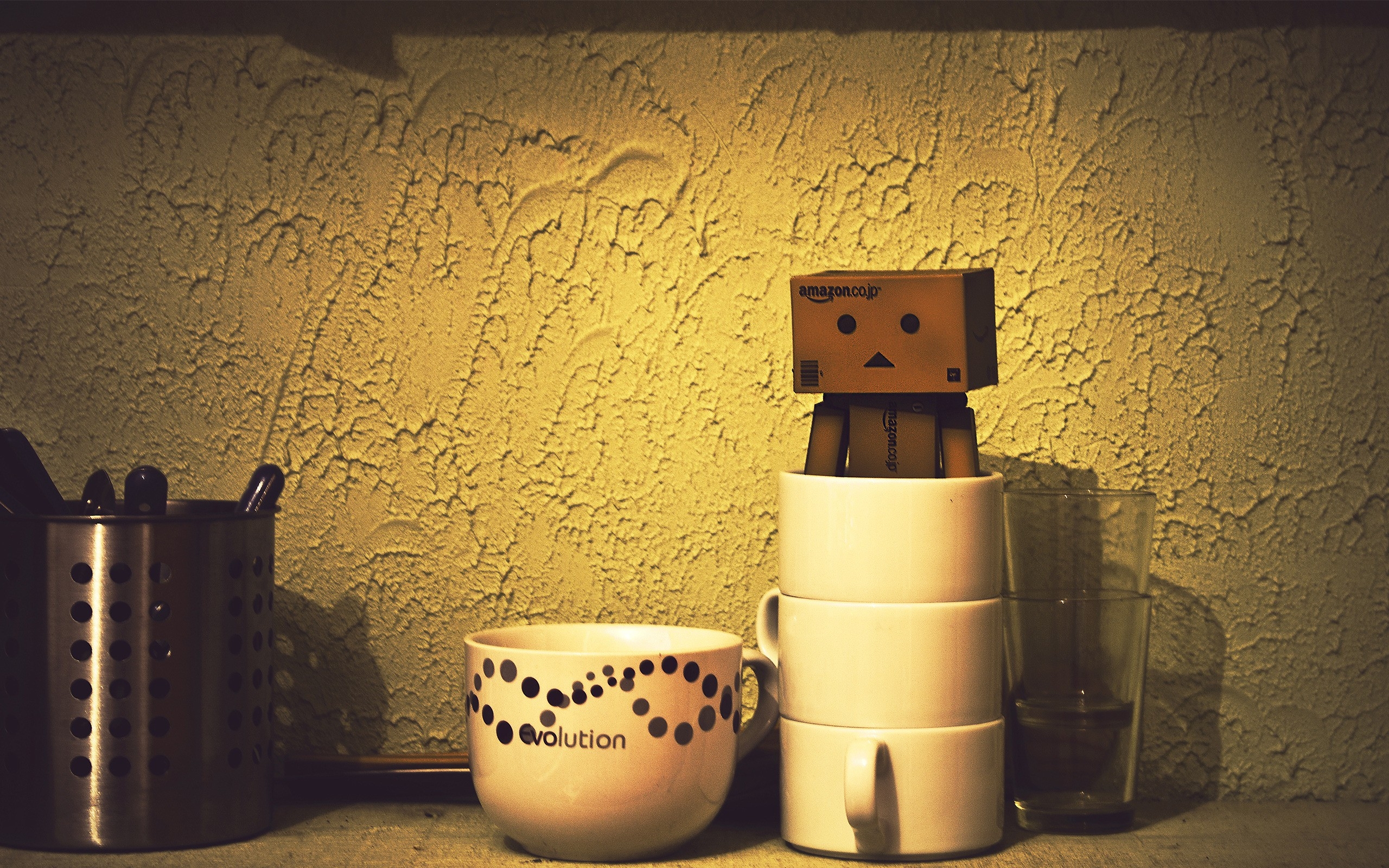 danboard, cardboard robot, cup Wallpaper, HD Other 4K Wallpapers, Images,  Photos and Background - Wallpapers Den