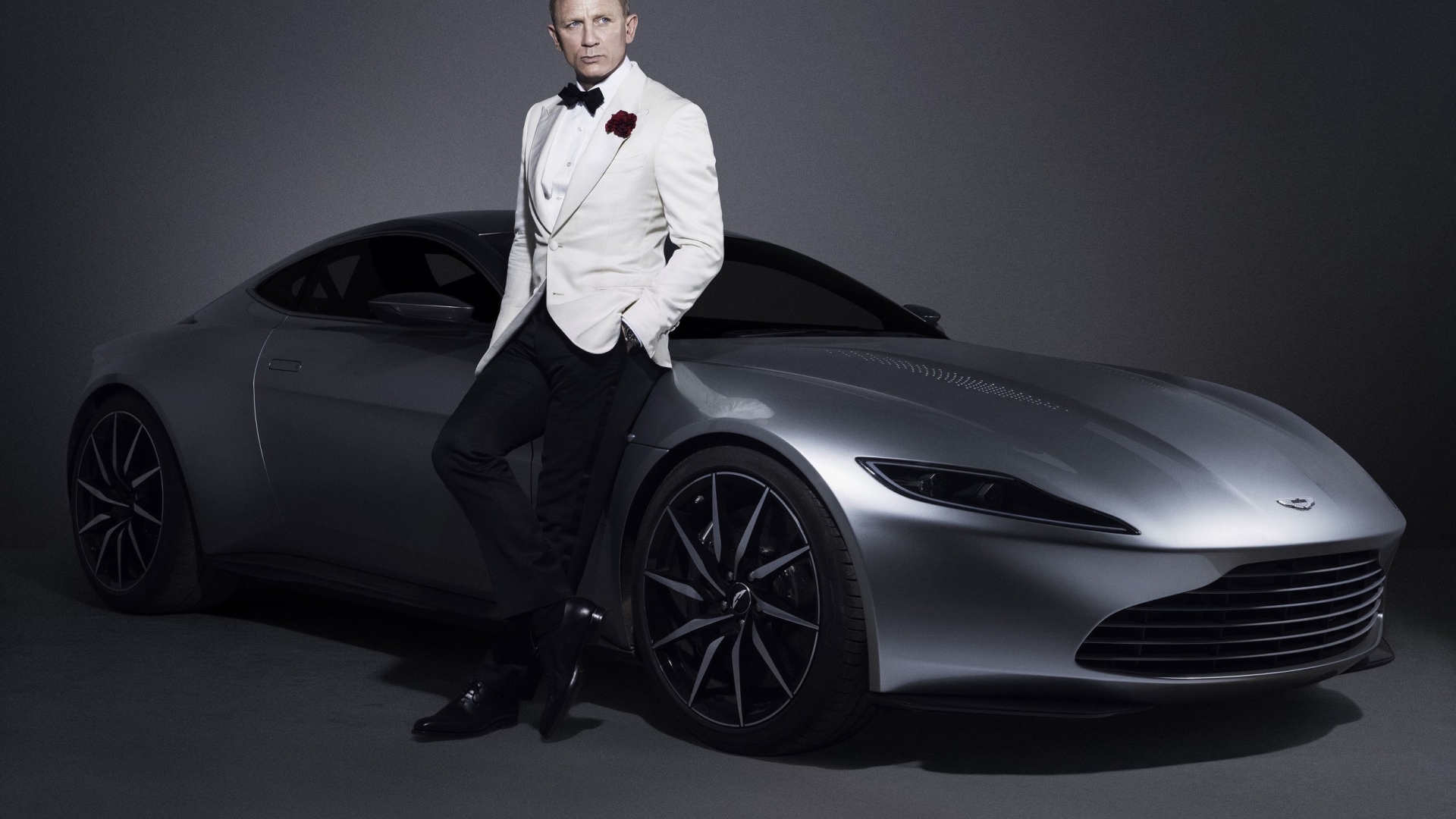 1920x1080 Daniel Craig 007 James Bond Aston Martin Car Photoshoot 1080P  Laptop Full HD Wallpaper, HD Celebrities 4K Wallpapers, Images, Photos and  Background - Wallpapers Den