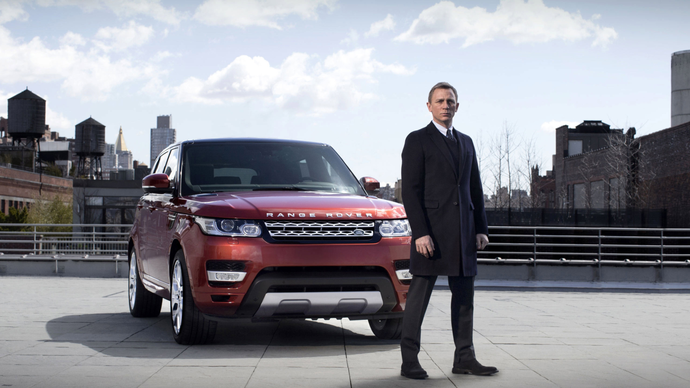 1366x768 Daniel Craig Range Rover wallpapers 1366x768 Resolution Wallpaper,  HD Celebrities 4K Wallpapers, Images, Photos and Background - Wallpapers Den