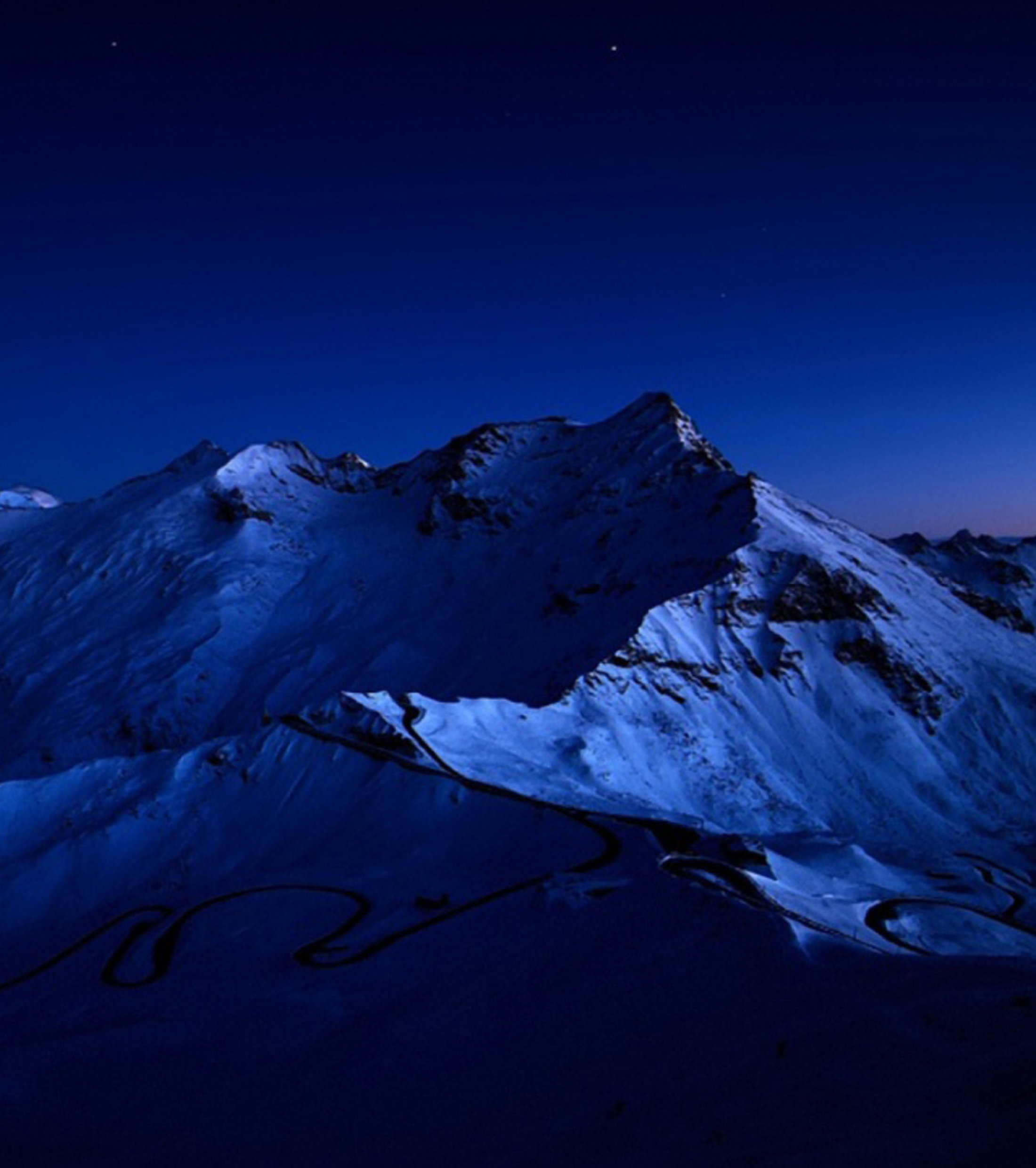2200x2480 Dark Blue Sky Above Snow Covered Mountain 2200x2480