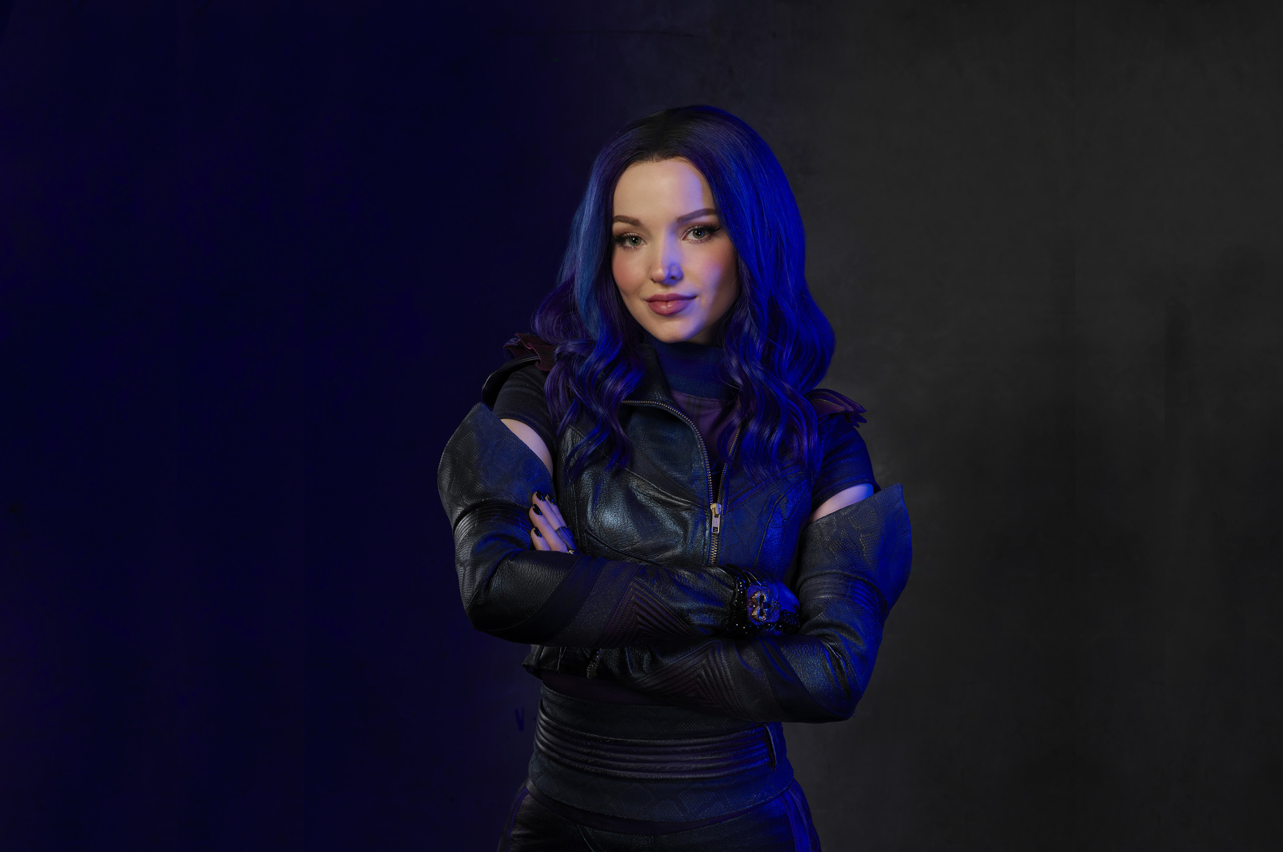 2560x1700 Descendants 3 Dove Cameron As Mal Chromebook Pixel Wallpaper Hd Movies 4k Wallpapers Images Photos And Background Wallpapers Den