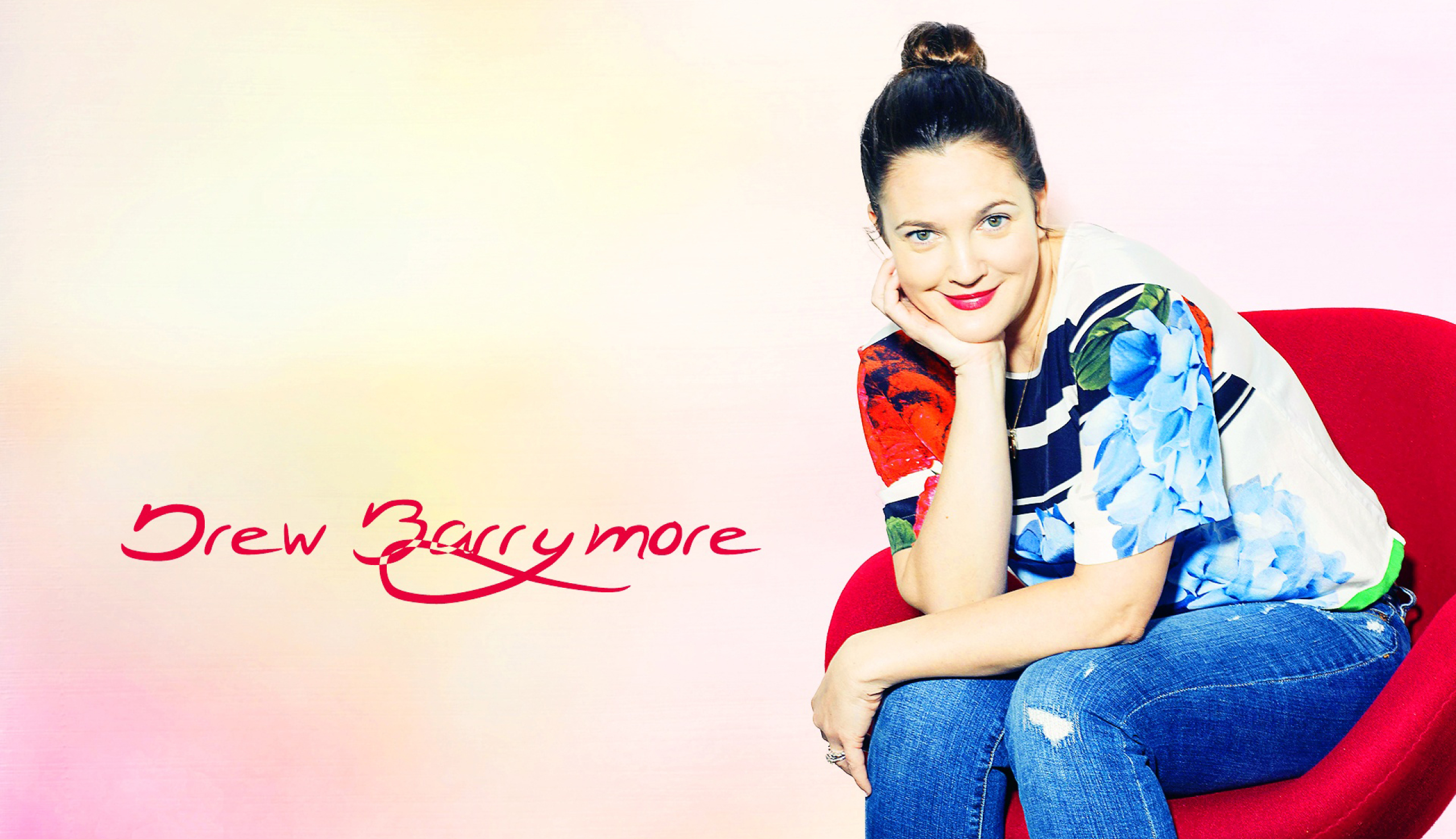 2560x1476 Drew Barrymore smile wallpapers 2560x1476 Resolution — free download