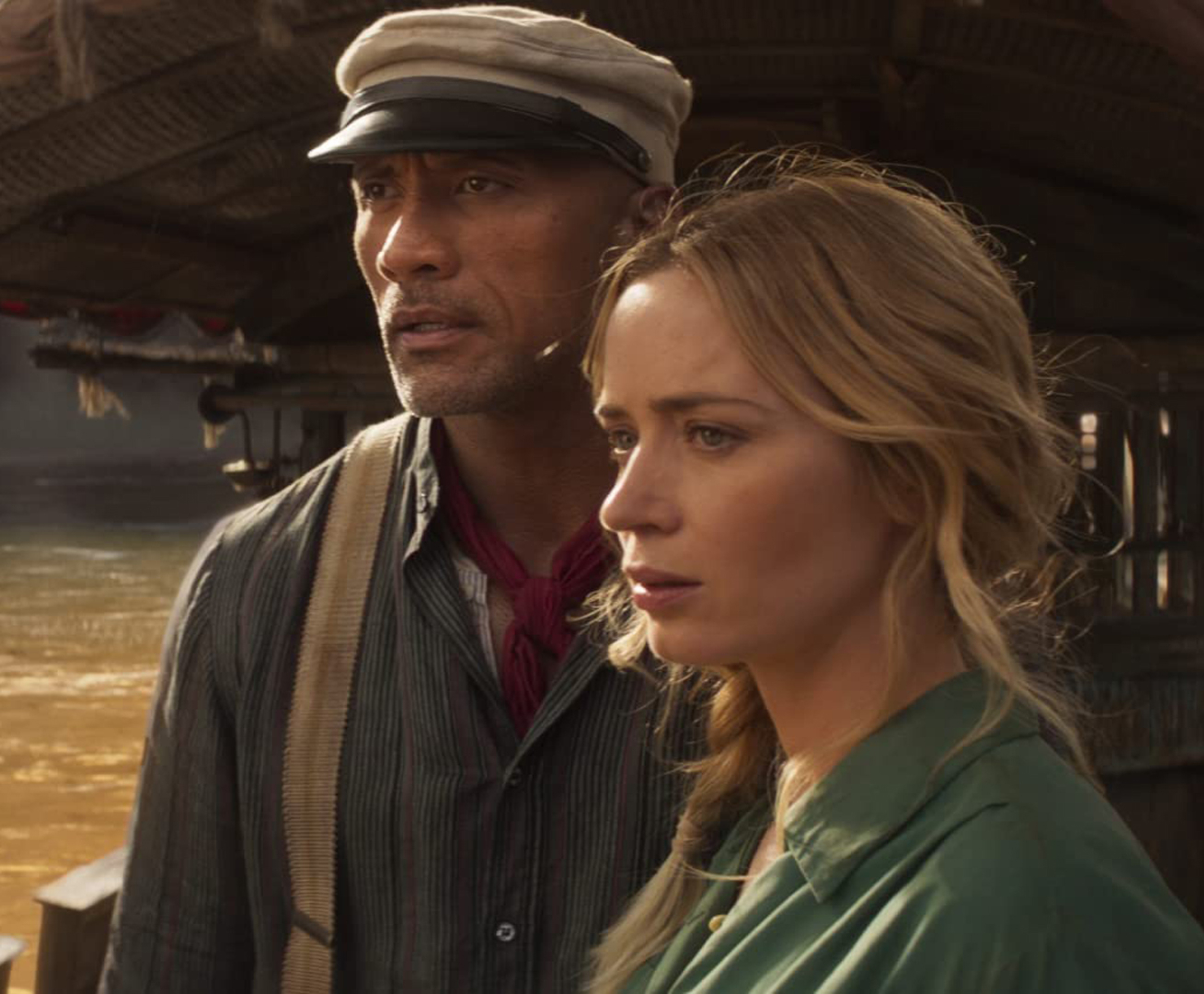 2520x2080 Resolution Dwayne Johnson Emily Blunt from Jungle Cruise ...