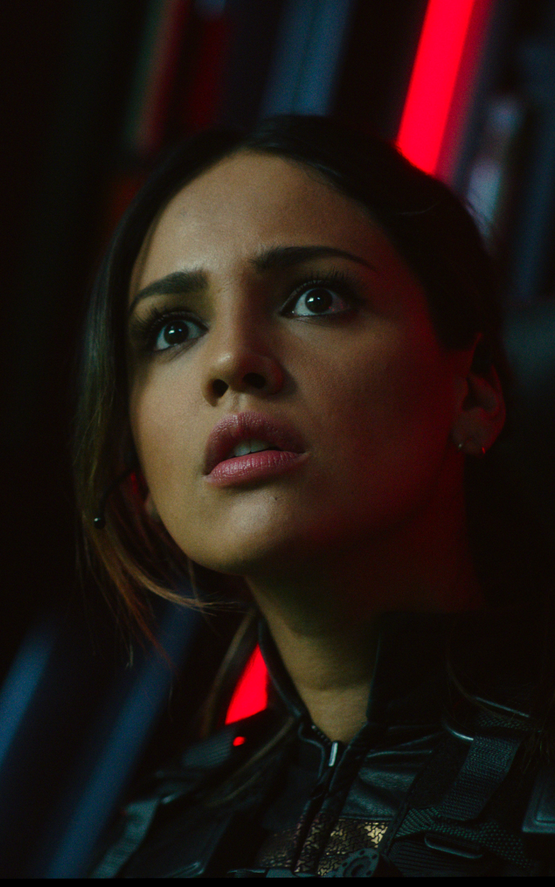 801x1281 Resolution Eiza Gonzalez In Godzilla Vs Kong 801x1281 ...