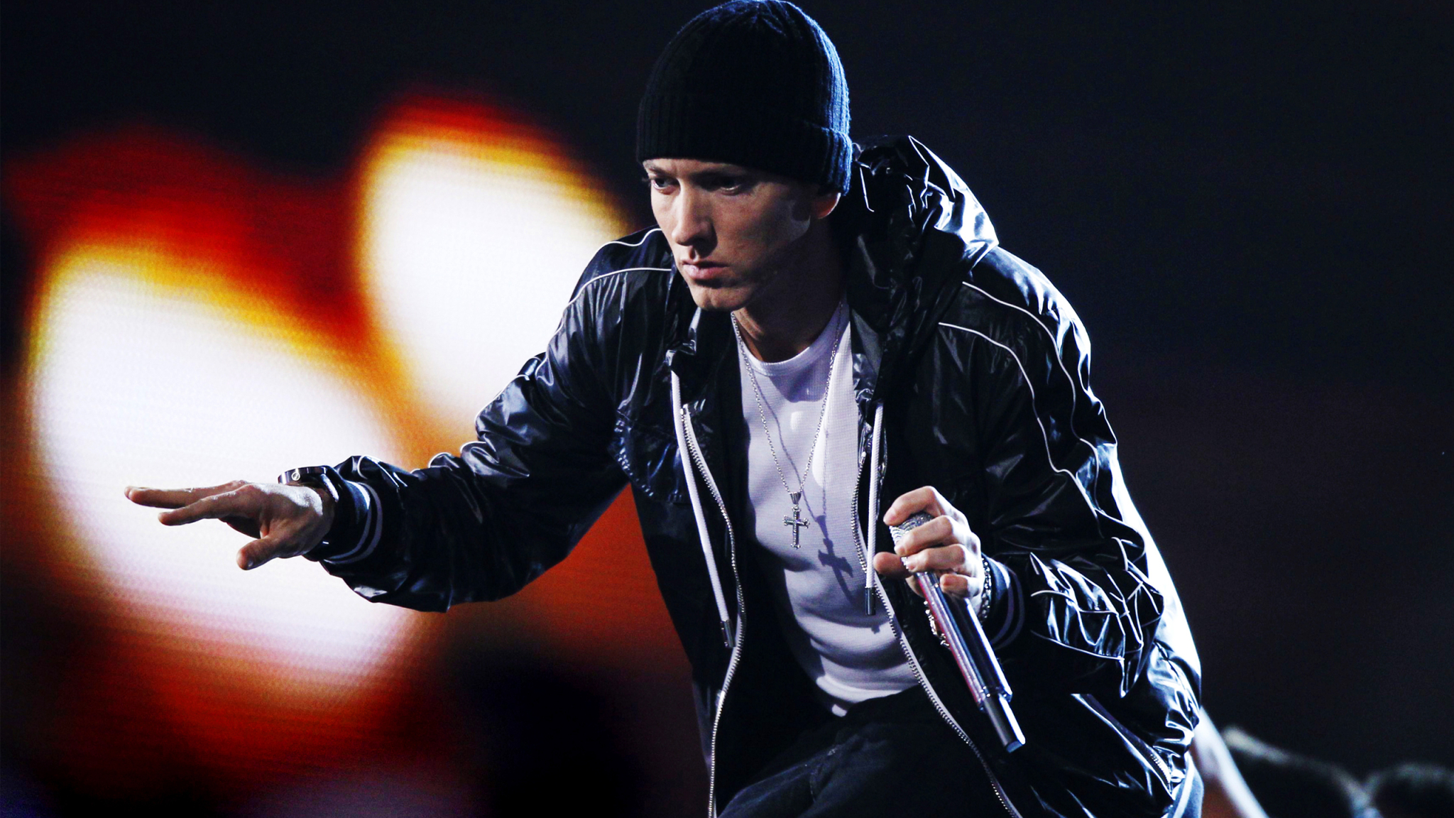 2048x1152 Eminem Singer Rapper 2048x1152 Resolution