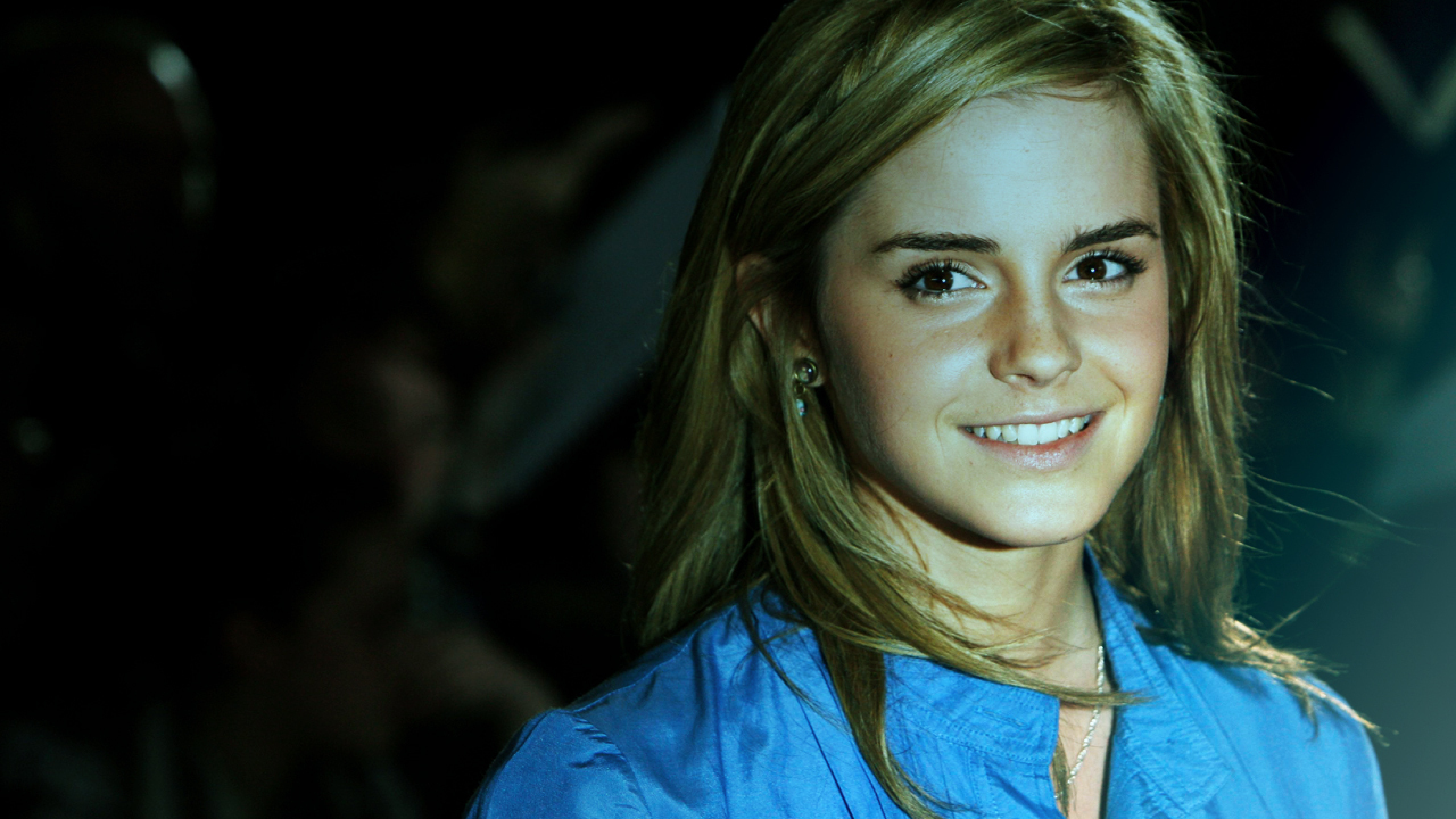 7680x4320 Emma Watson Sexy Smile Images 8K Wallpaper, HD Celebrities 4K