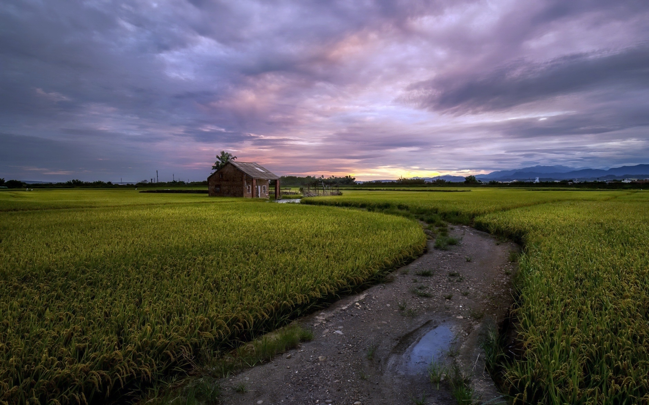 2240x1400 Resolution Farmhouse Field 2240x1400 Resolution Wallpaper ...