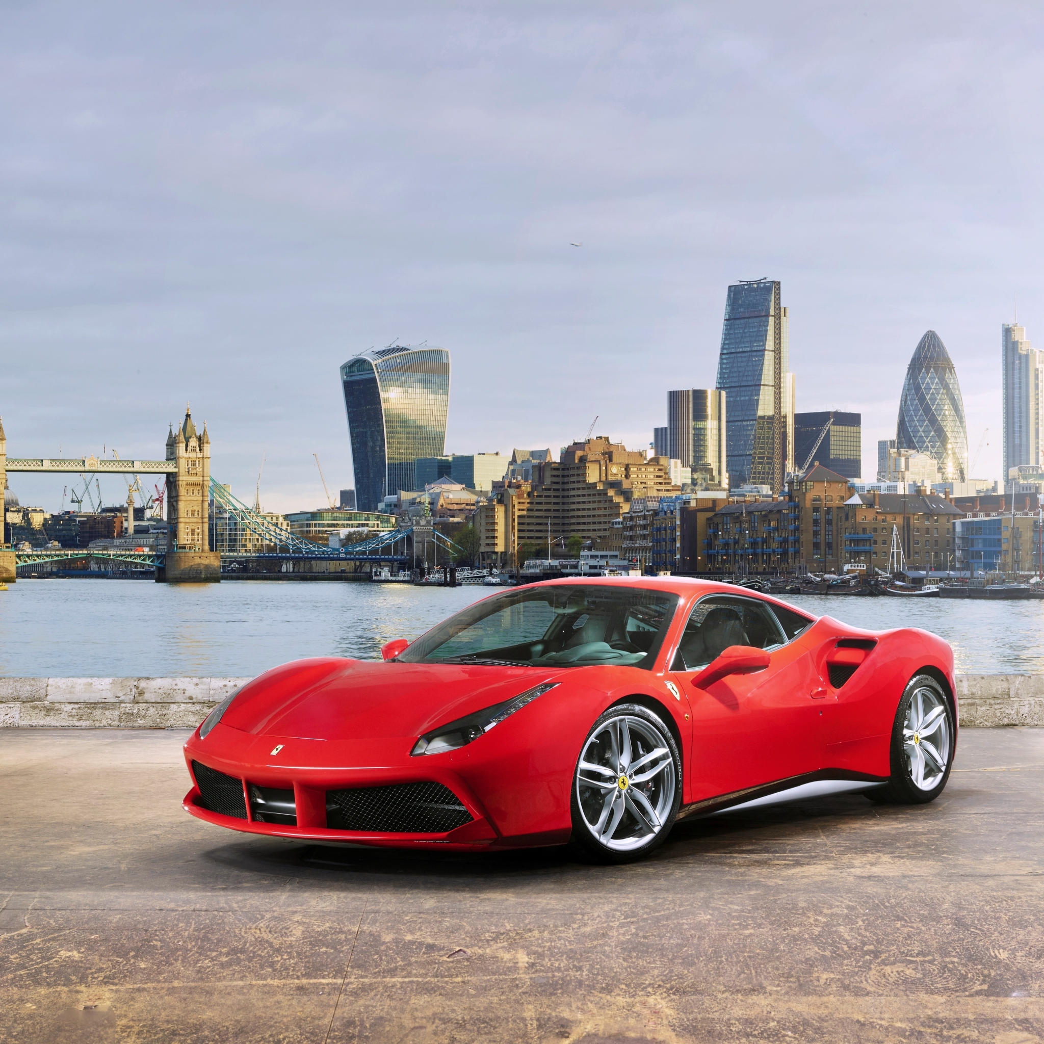 Ferrari 488 GTB 2015 суперкар черный