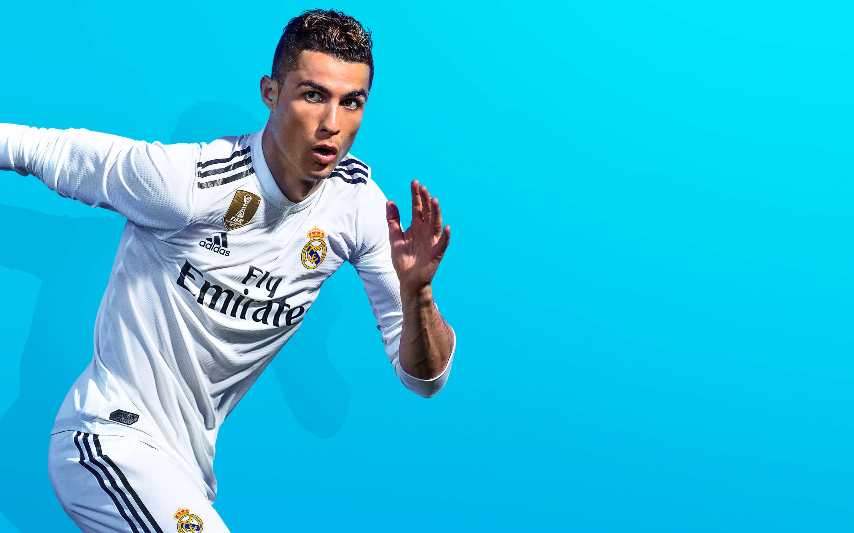 2880x1800 Resolution Fifa 19 Game Cristiano Ronaldo Macbook Pro Retina
