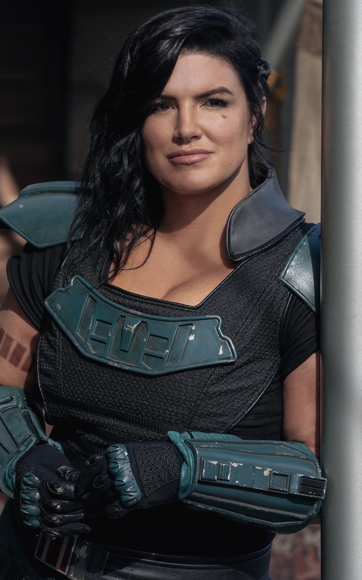 1200x1920 Resolution Gina Carano as Cara Dune in Mandalorian 1200x1920 ...