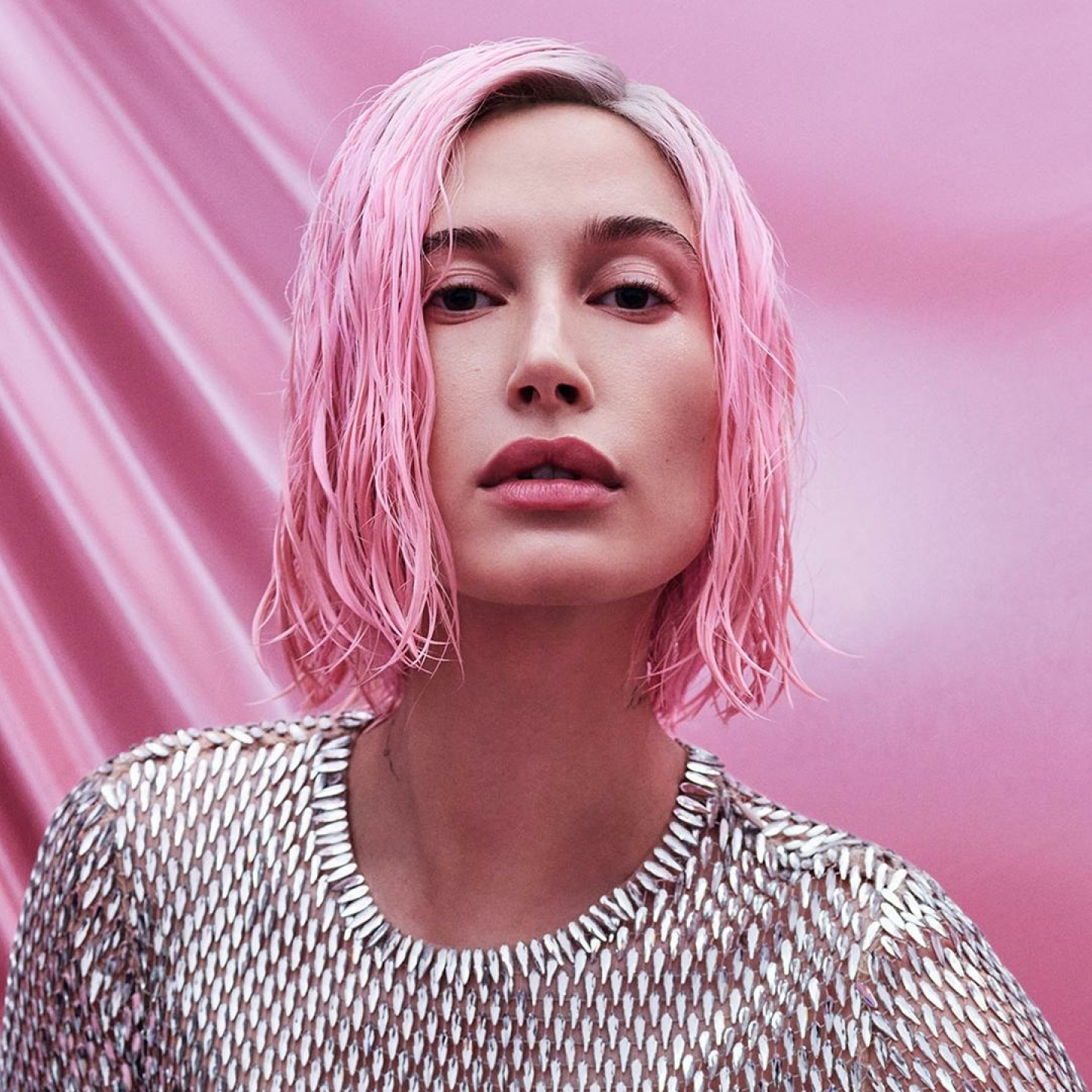 1440x1440 Hailey Baldwin Bieber Pink Hair 1440x1440 Resolution