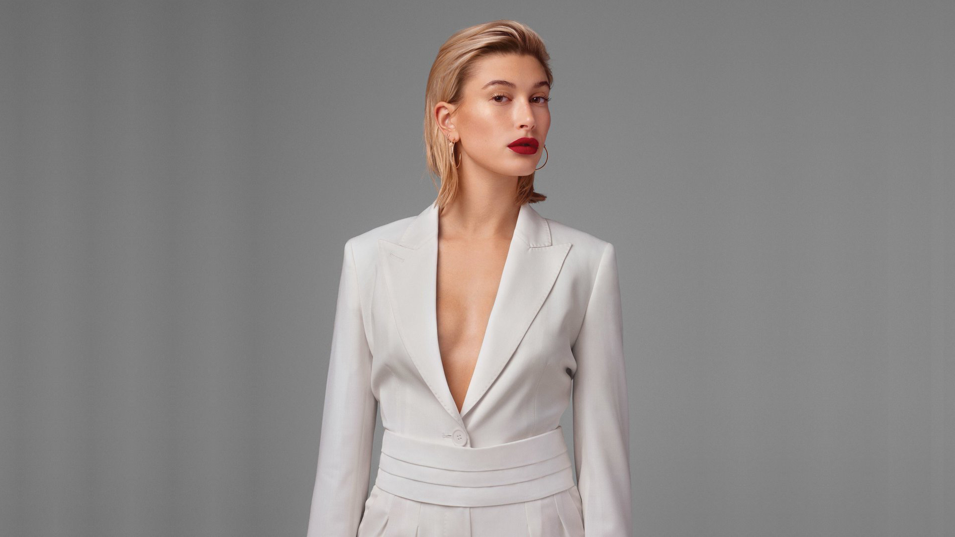 Hailey Baldwin For Lofficiel Paris 2018 Wallpaper Hd