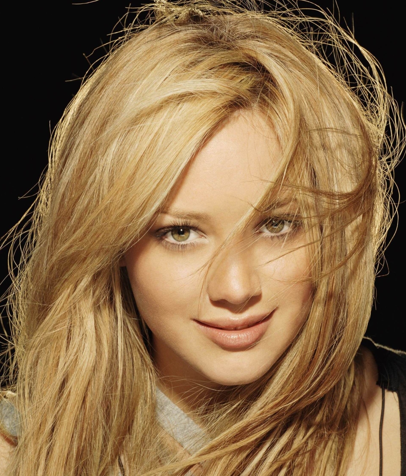 1366x1600 Resolution Hilary Duff Cute Smile Pic 1366x1600 Resolution Wallpaper Wallpapers Den 