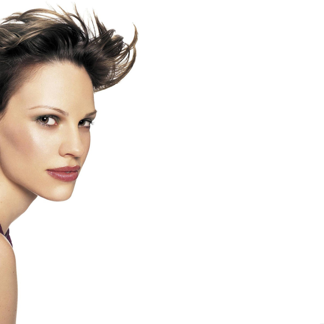 1080x1080 Hilary Swank short hair wallpaper 1080x1080 Resolution